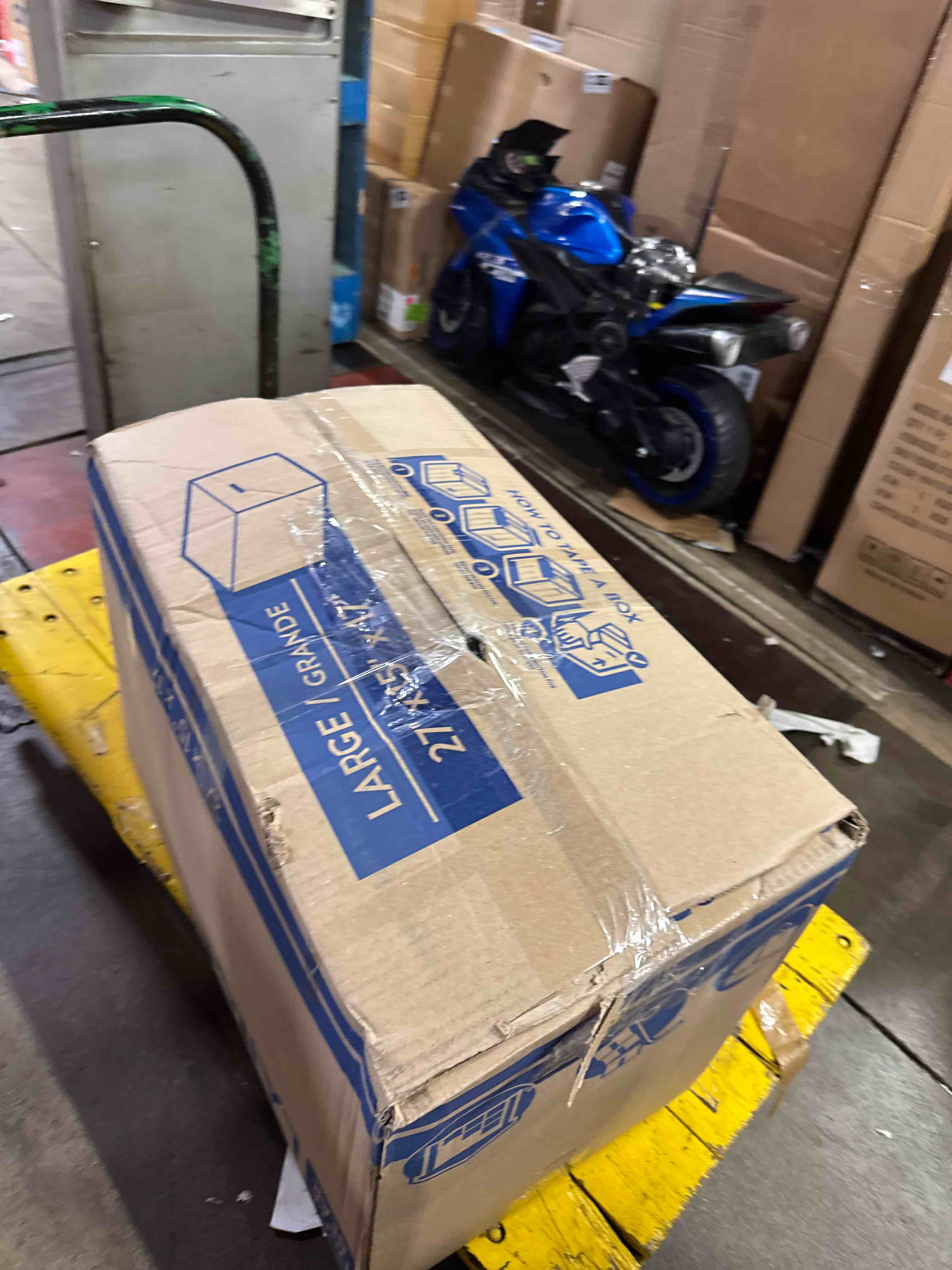 https://s3.amazonaws.com/lotting-images-prod/phillipi/PNK3526564_1753803737247.jpeg