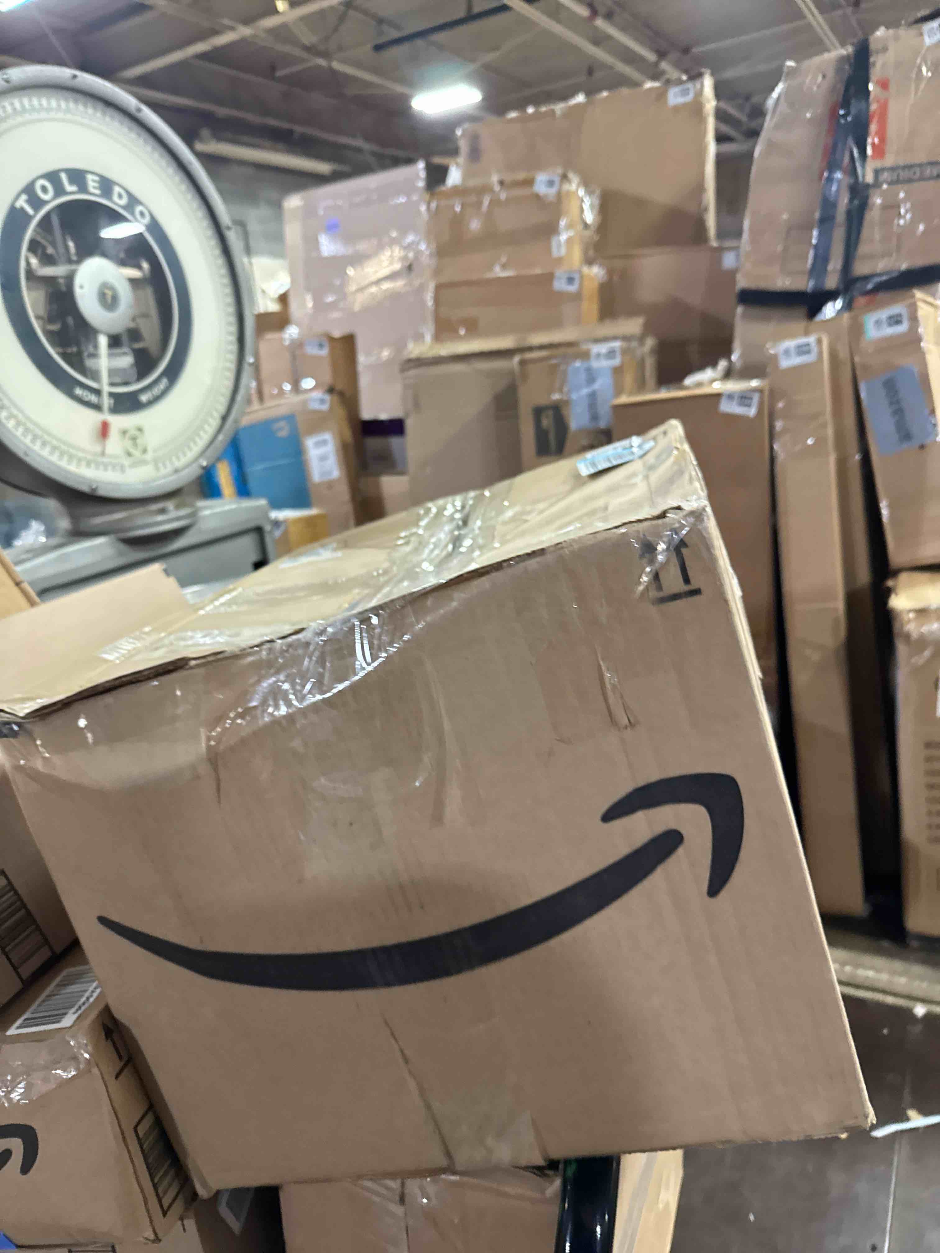 https://s3.amazonaws.com/lotting-images-prod/phillipi/PNK3526568_1753804462342.jpeg