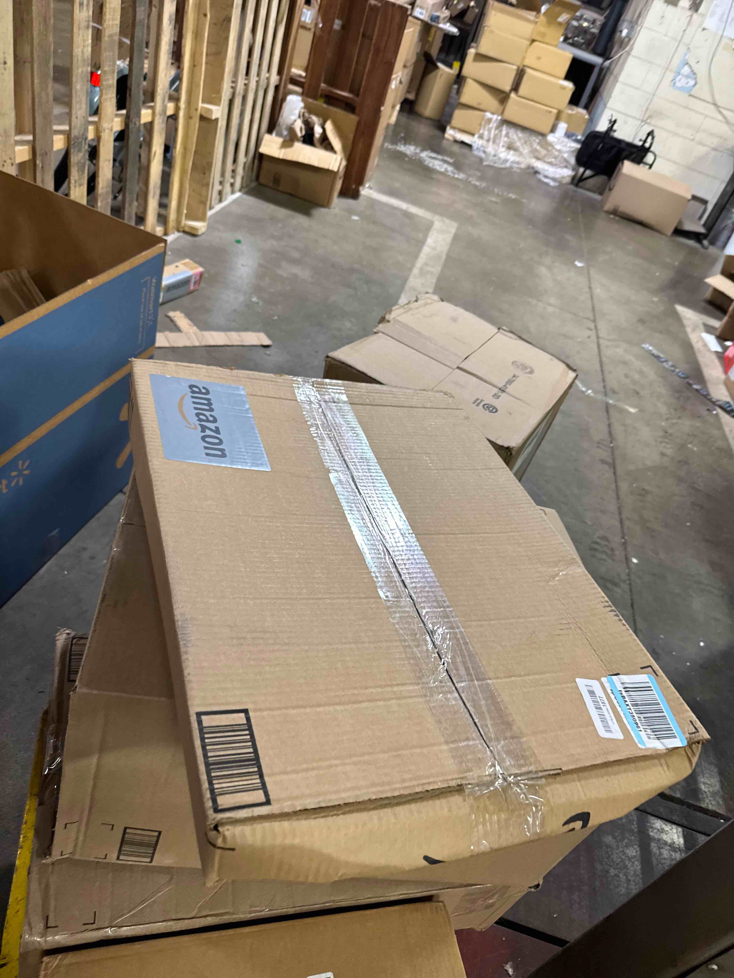 https://s3.amazonaws.com/lotting-images-prod/phillipi/PNK3526577_1753805978083.jpeg
