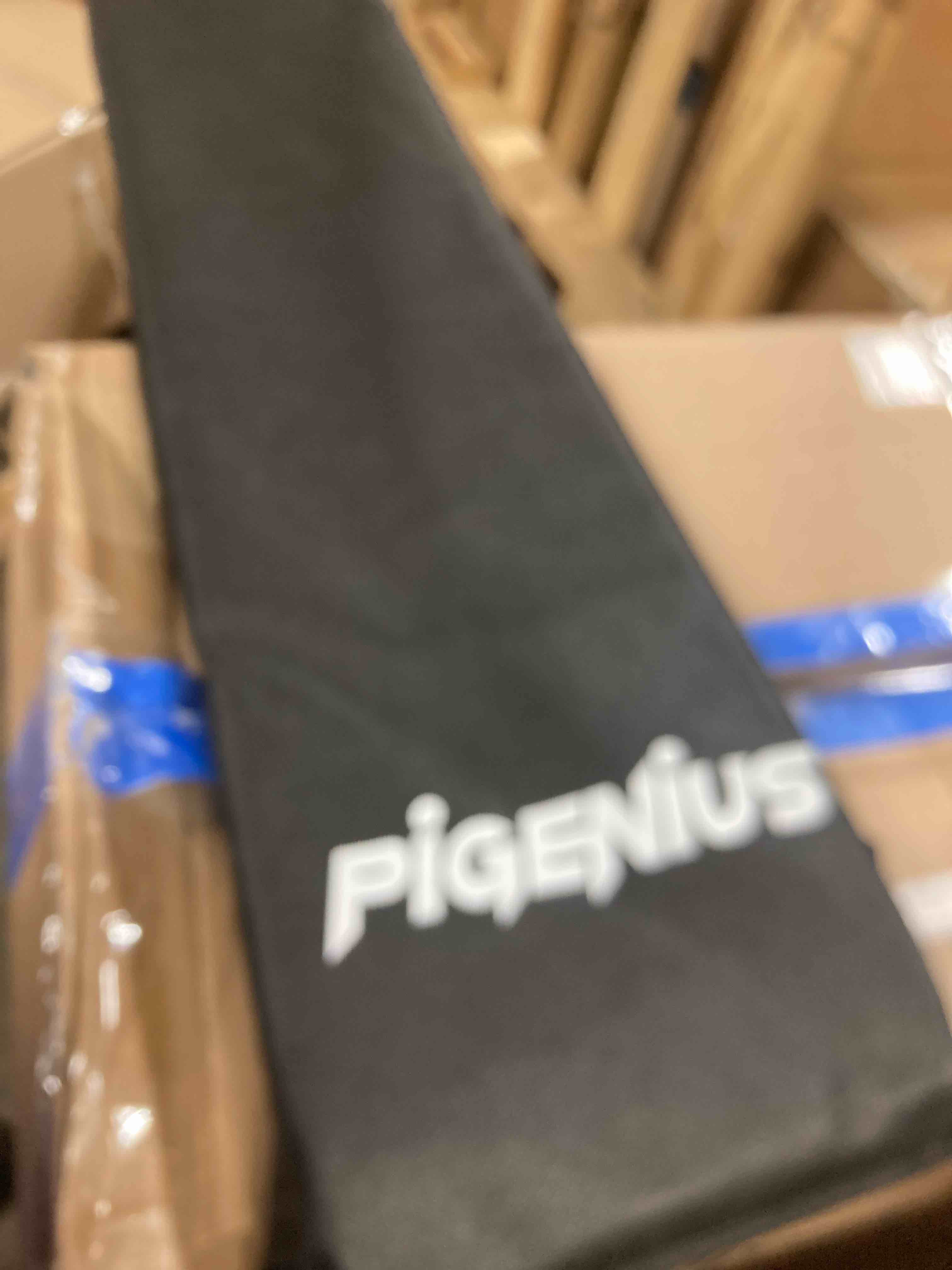 https://s3.amazonaws.com/lotting-images-prod/phillipi/PNK3526641_1753987834117.jpeg