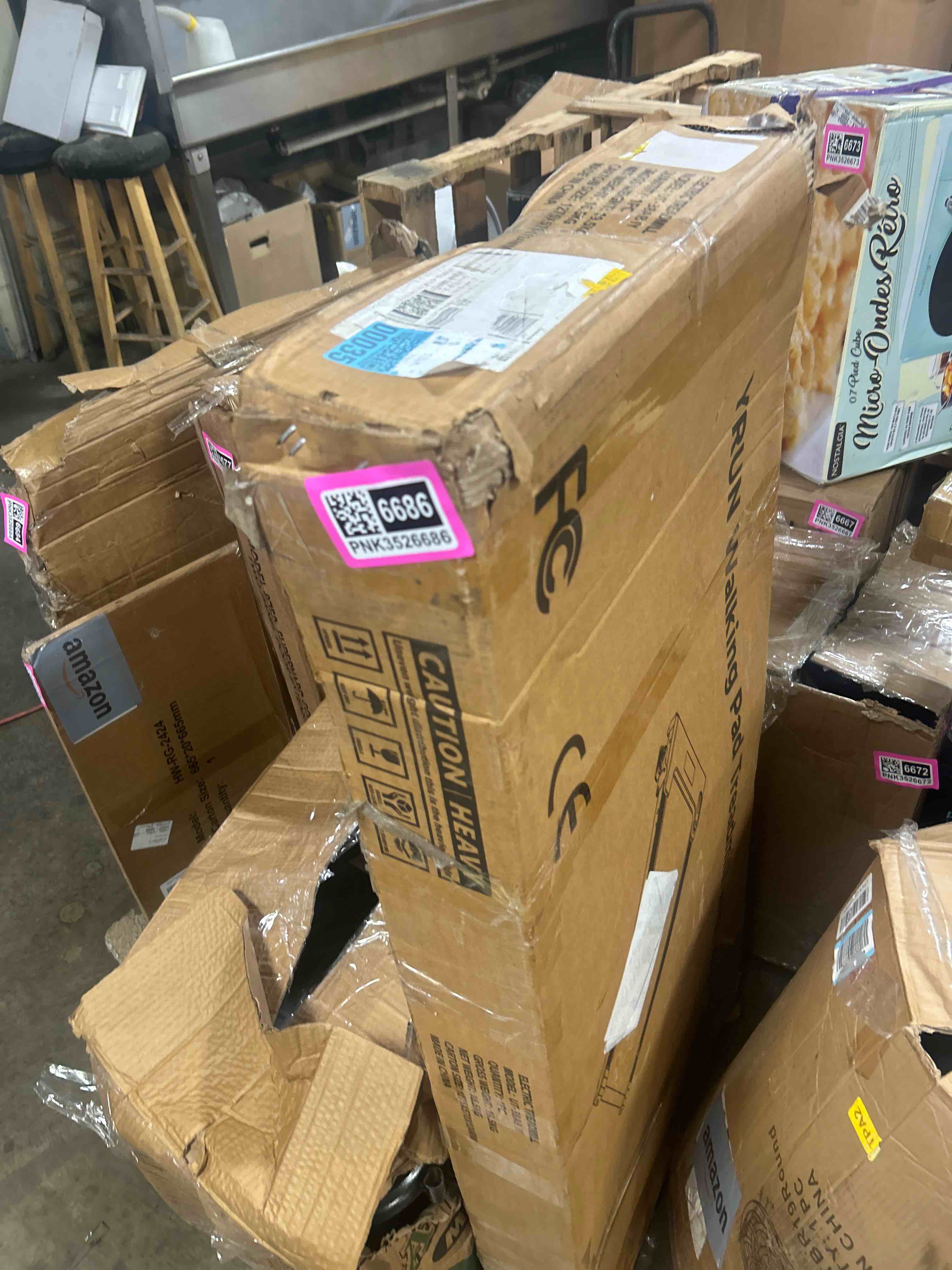 https://s3.amazonaws.com/lotting-images-prod/phillipi/PNK3526686_1754066713351.jpeg