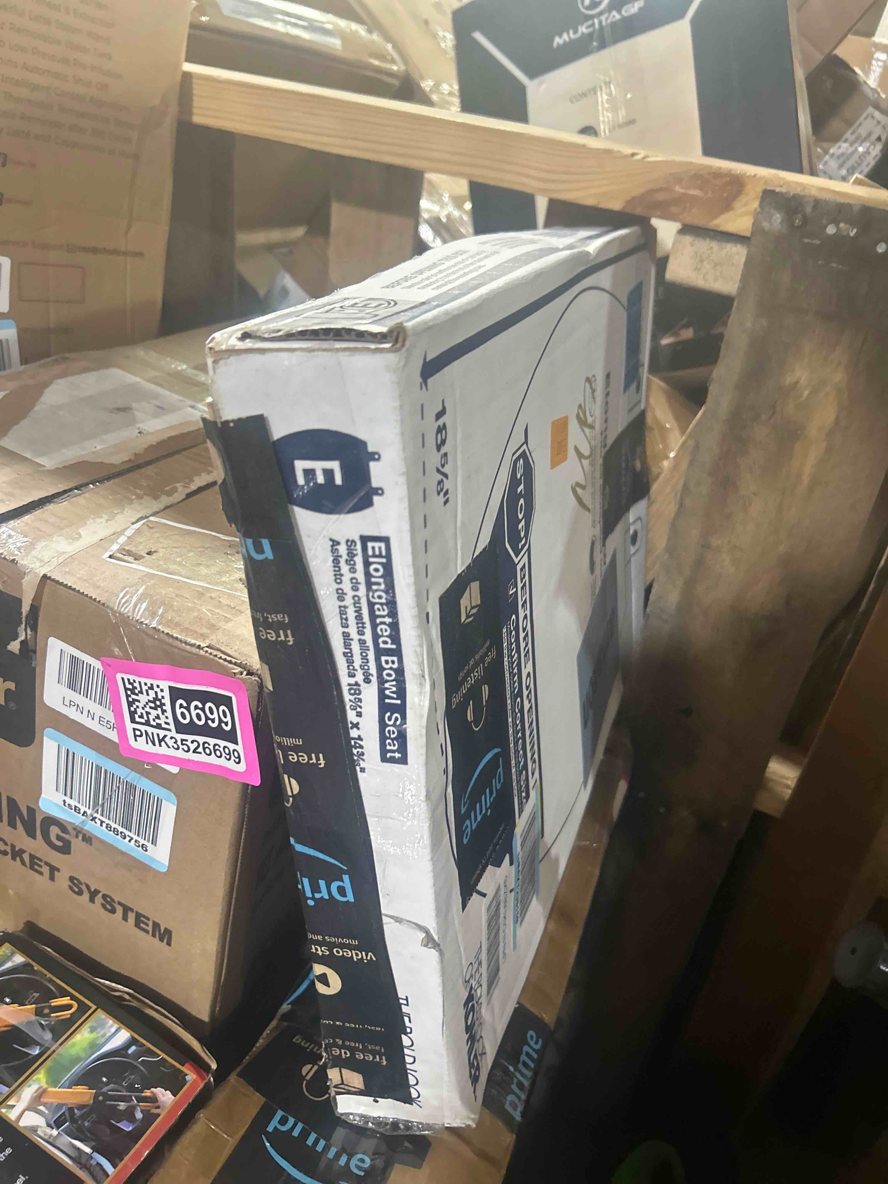 https://s3.amazonaws.com/lotting-images-prod/phillipi/PNK3526704_1754072310058.jpeg
