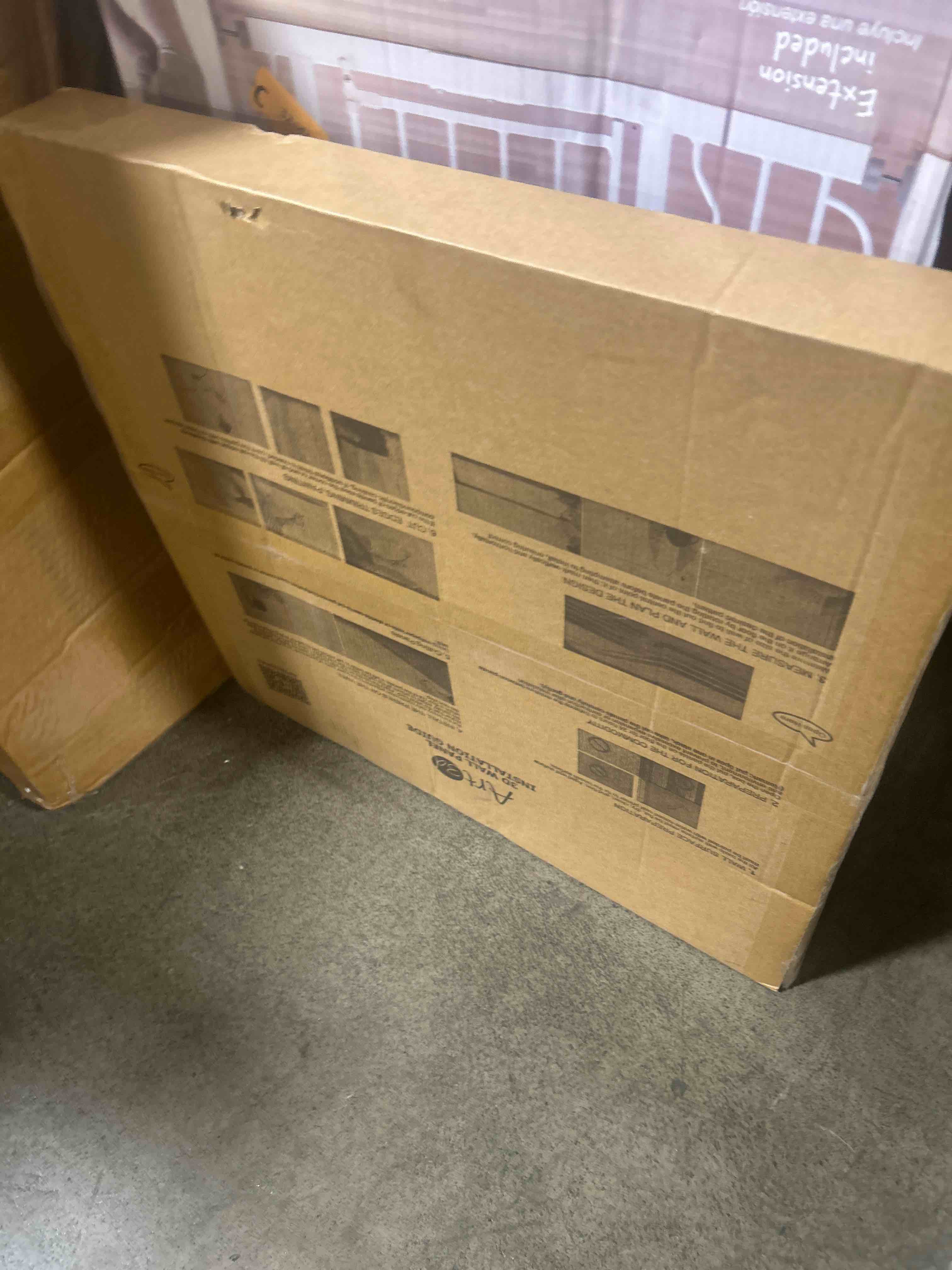 https://s3.amazonaws.com/lotting-images-prod/phillipi/PNK3526705_1754072387851.jpeg