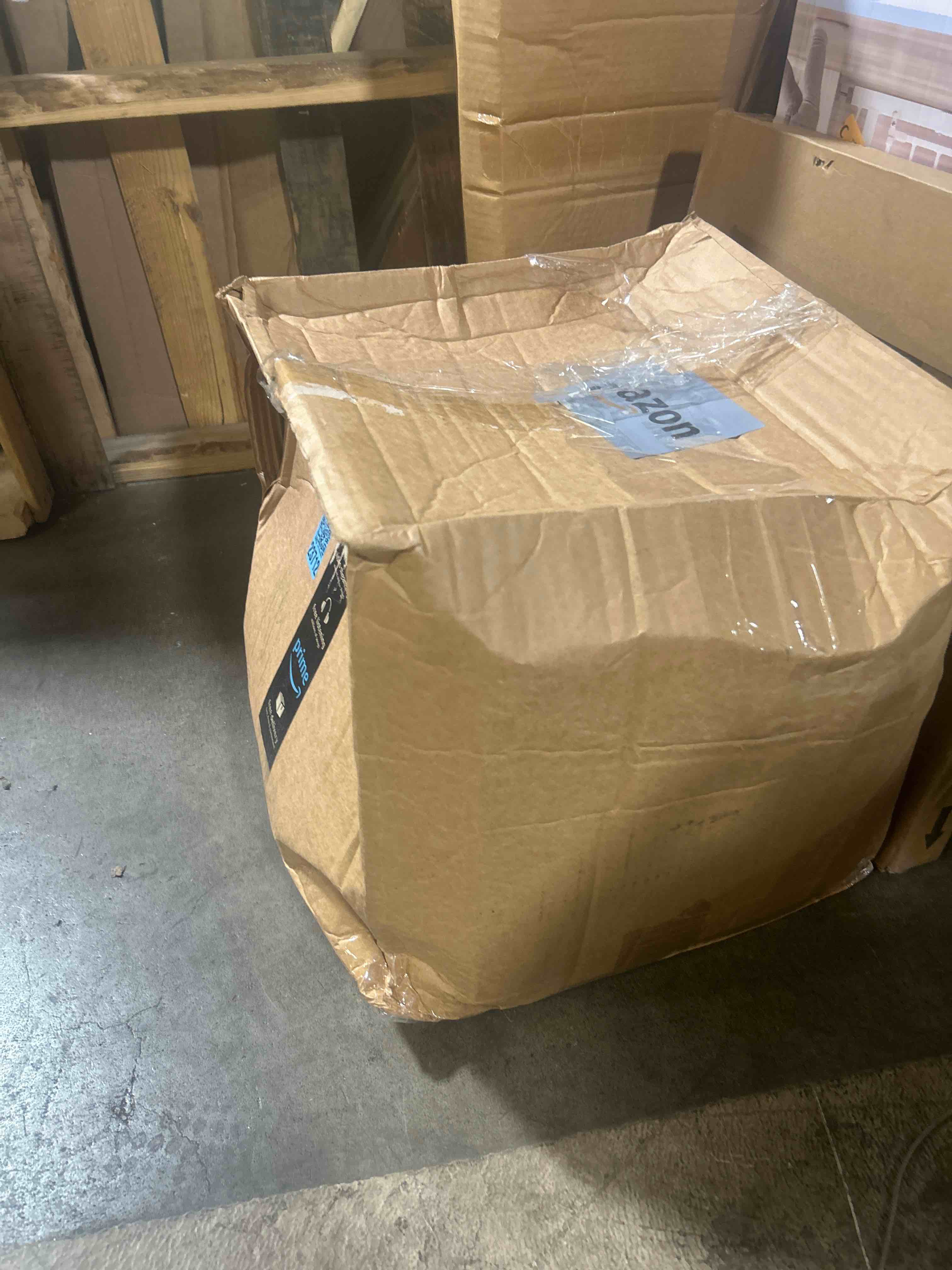 https://s3.amazonaws.com/lotting-images-prod/phillipi/PNK3526706_1754072634650.jpeg