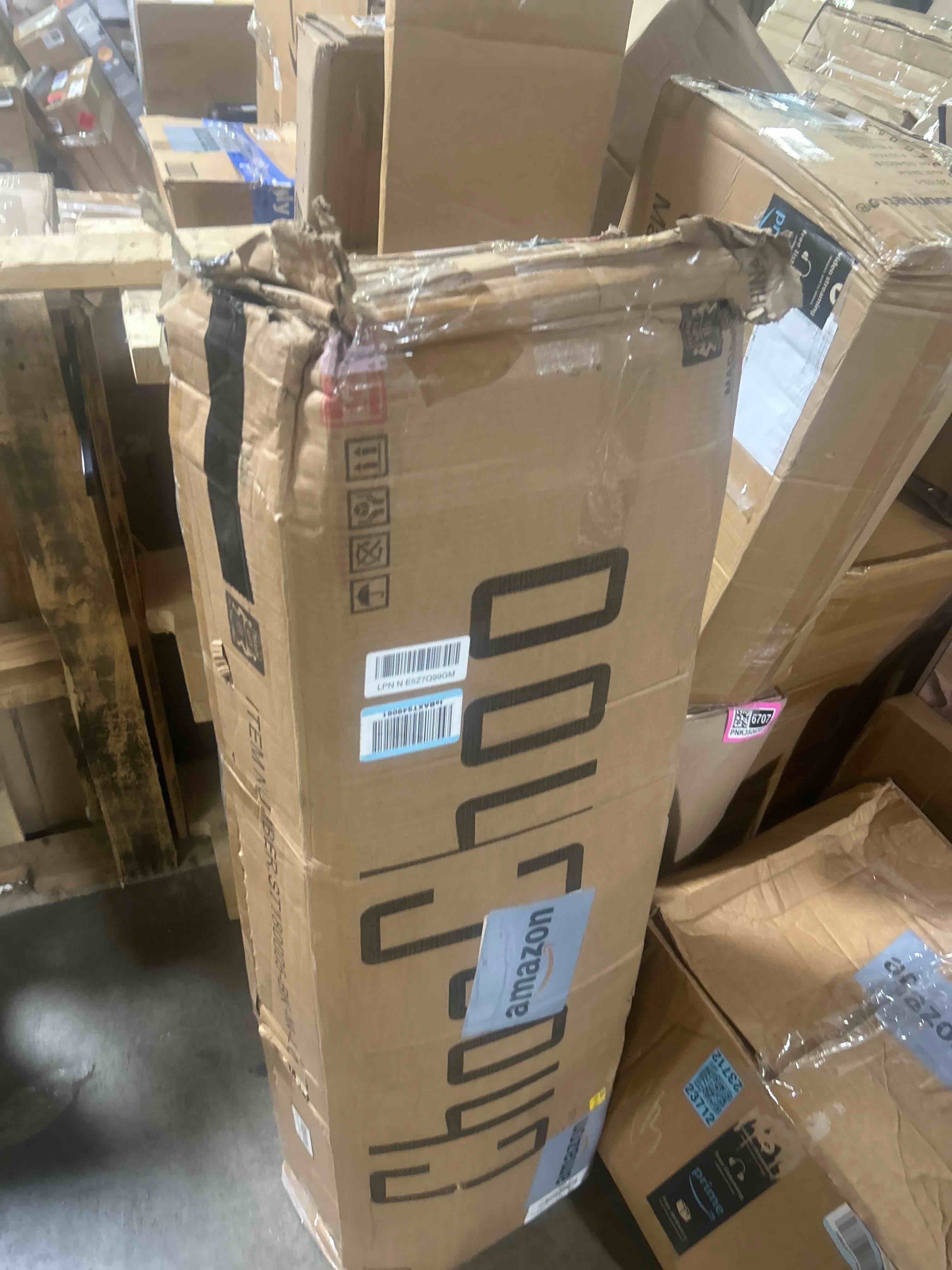 https://s3.amazonaws.com/lotting-images-prod/phillipi/PNK3526712_1754073859292.jpeg