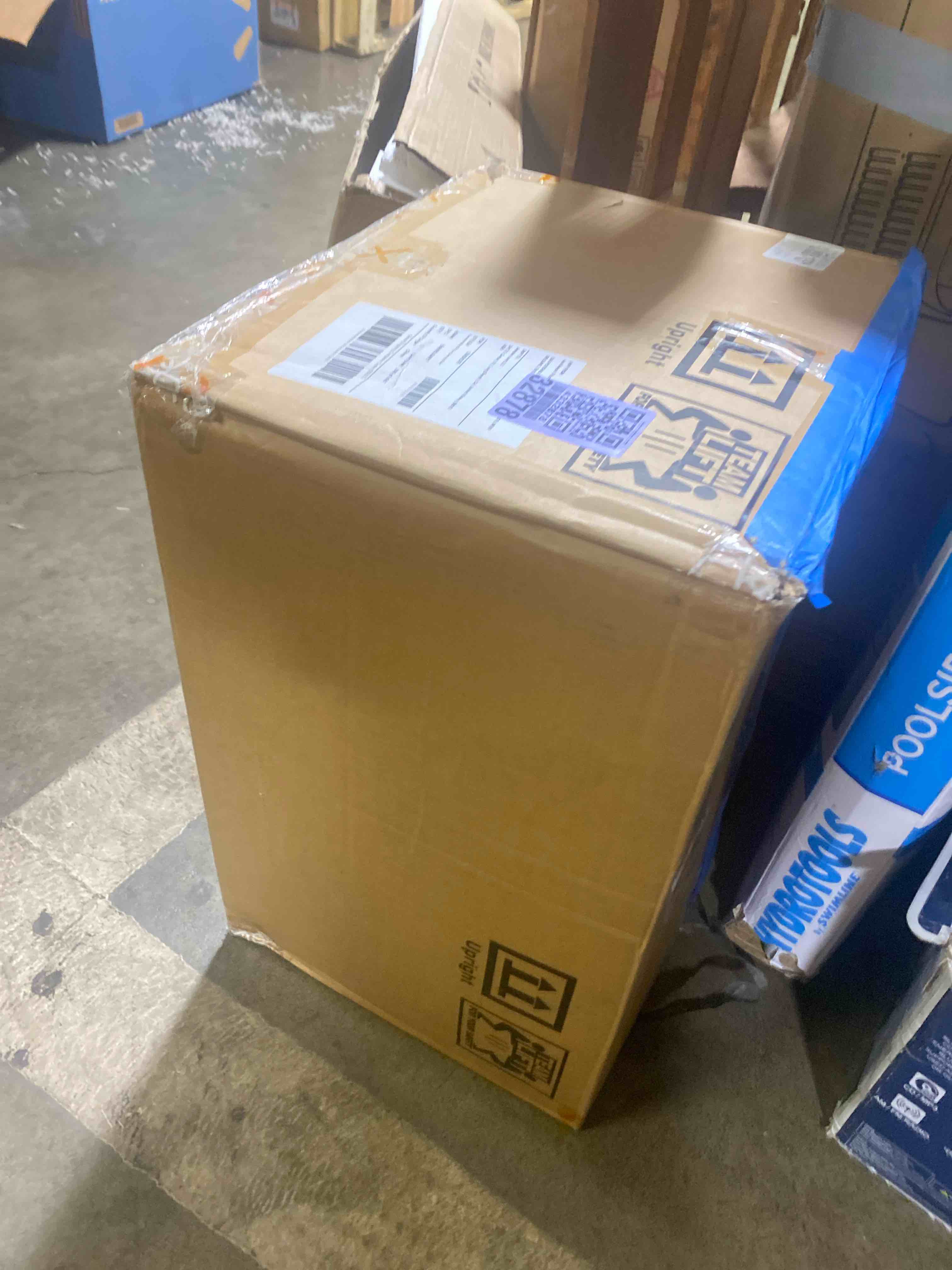 https://s3.amazonaws.com/lotting-images-prod/phillipi/PNK3526729_1754081312109.jpeg
