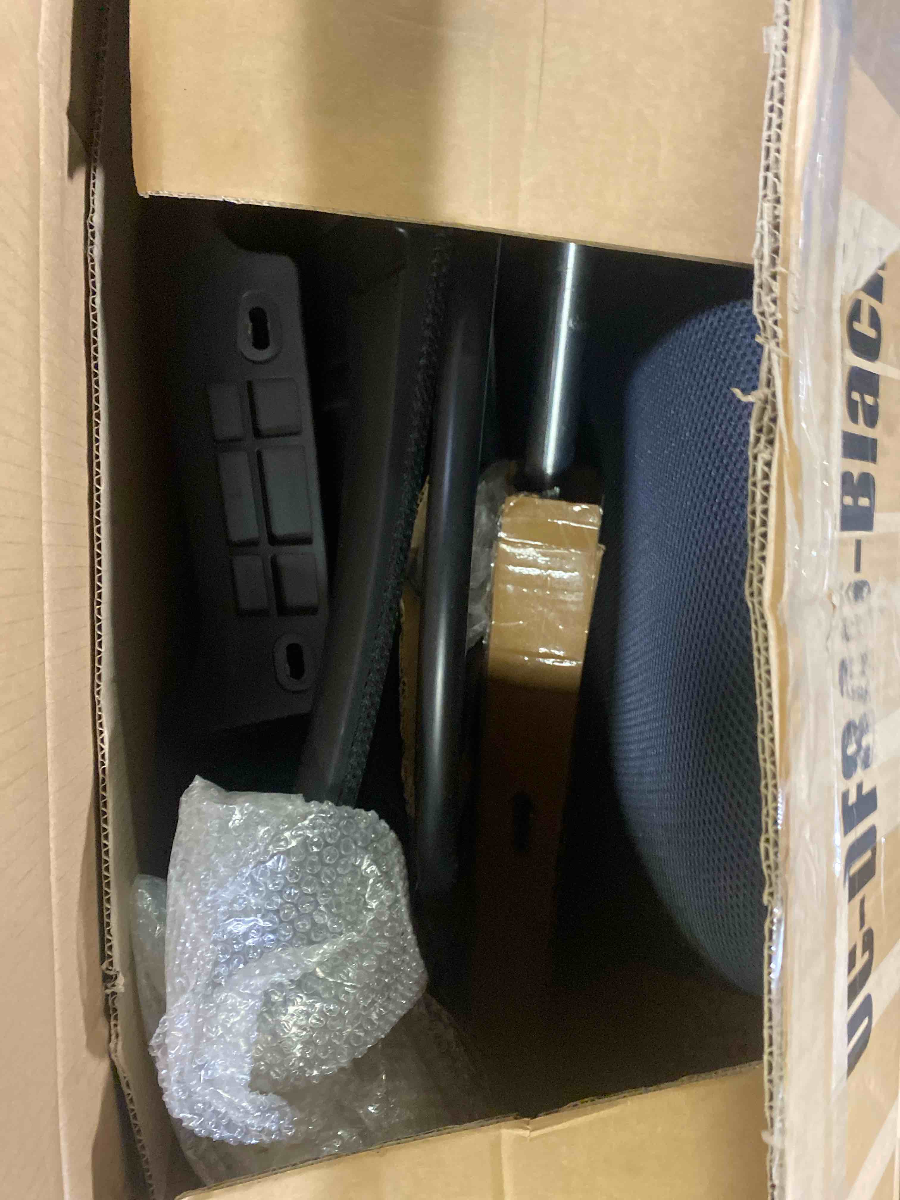 https://s3.amazonaws.com/lotting-images-prod/phillipi/PNK3526743_1754149305421.jpeg