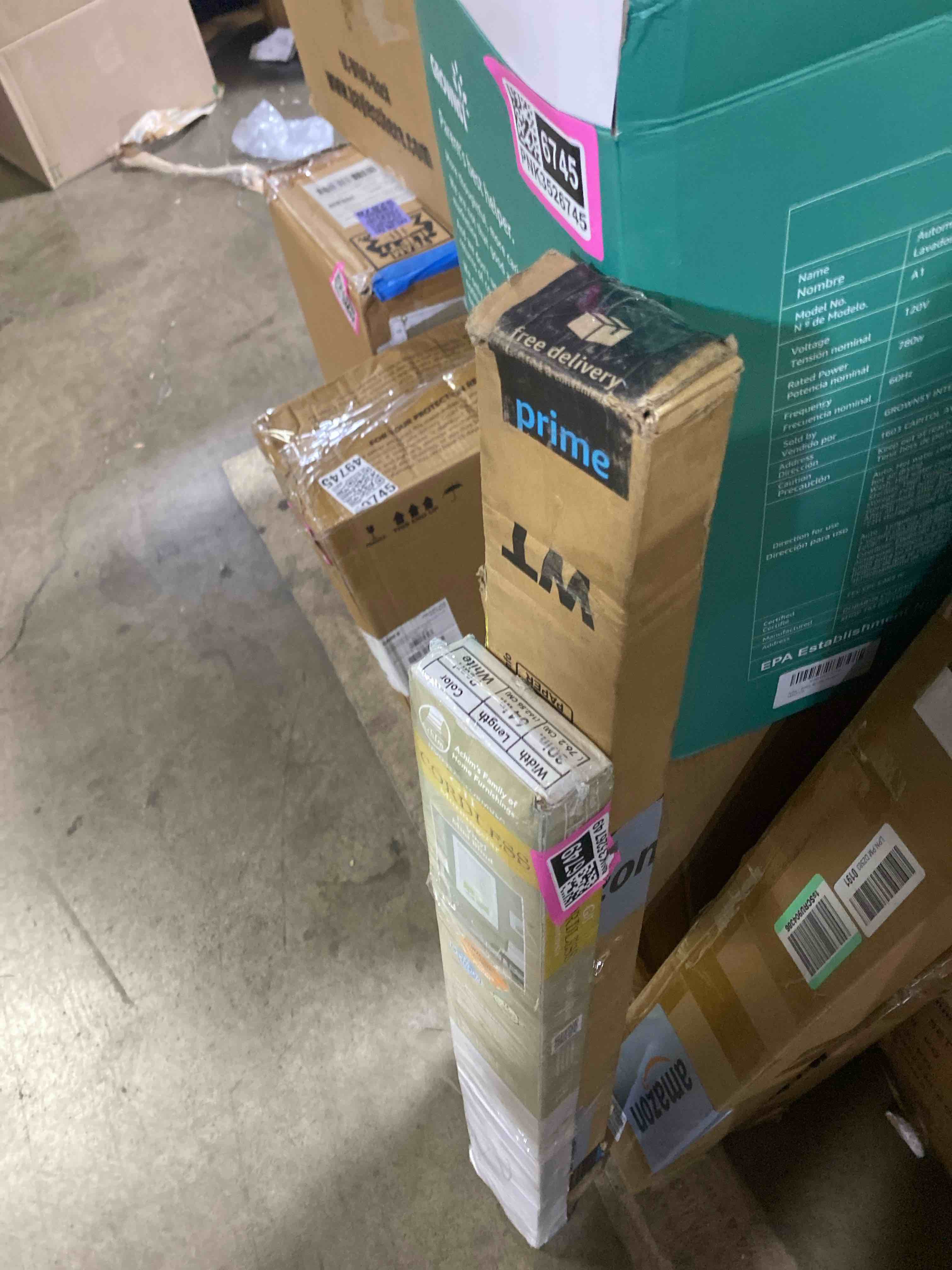 https://s3.amazonaws.com/lotting-images-prod/phillipi/PNK3526749_1754151456582.jpeg