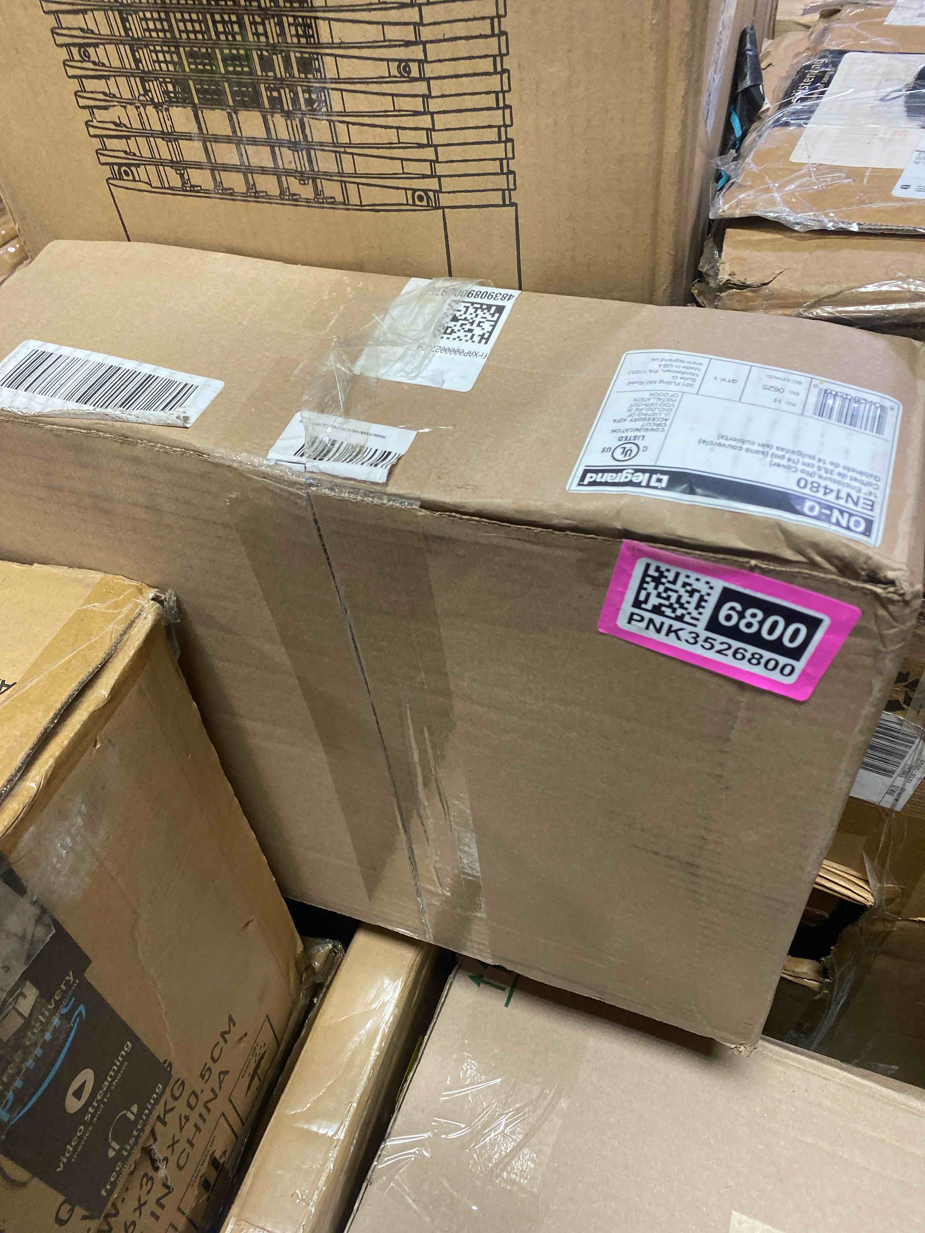 https://s3.amazonaws.com/lotting-images-prod/phillipi/PNK3526801_1754320865601.jpeg
