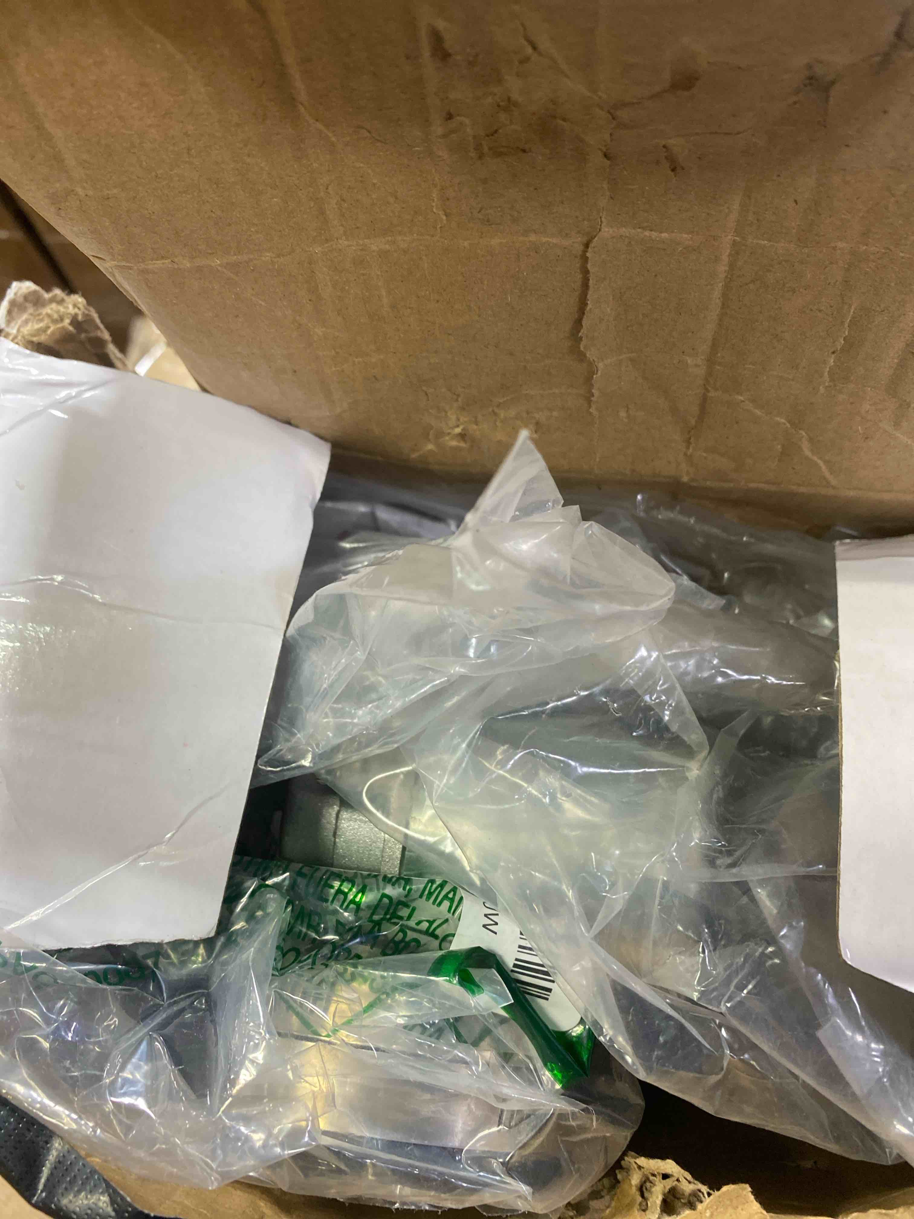 https://s3.amazonaws.com/lotting-images-prod/phillipi/PNK3526837_1754330587642.jpeg