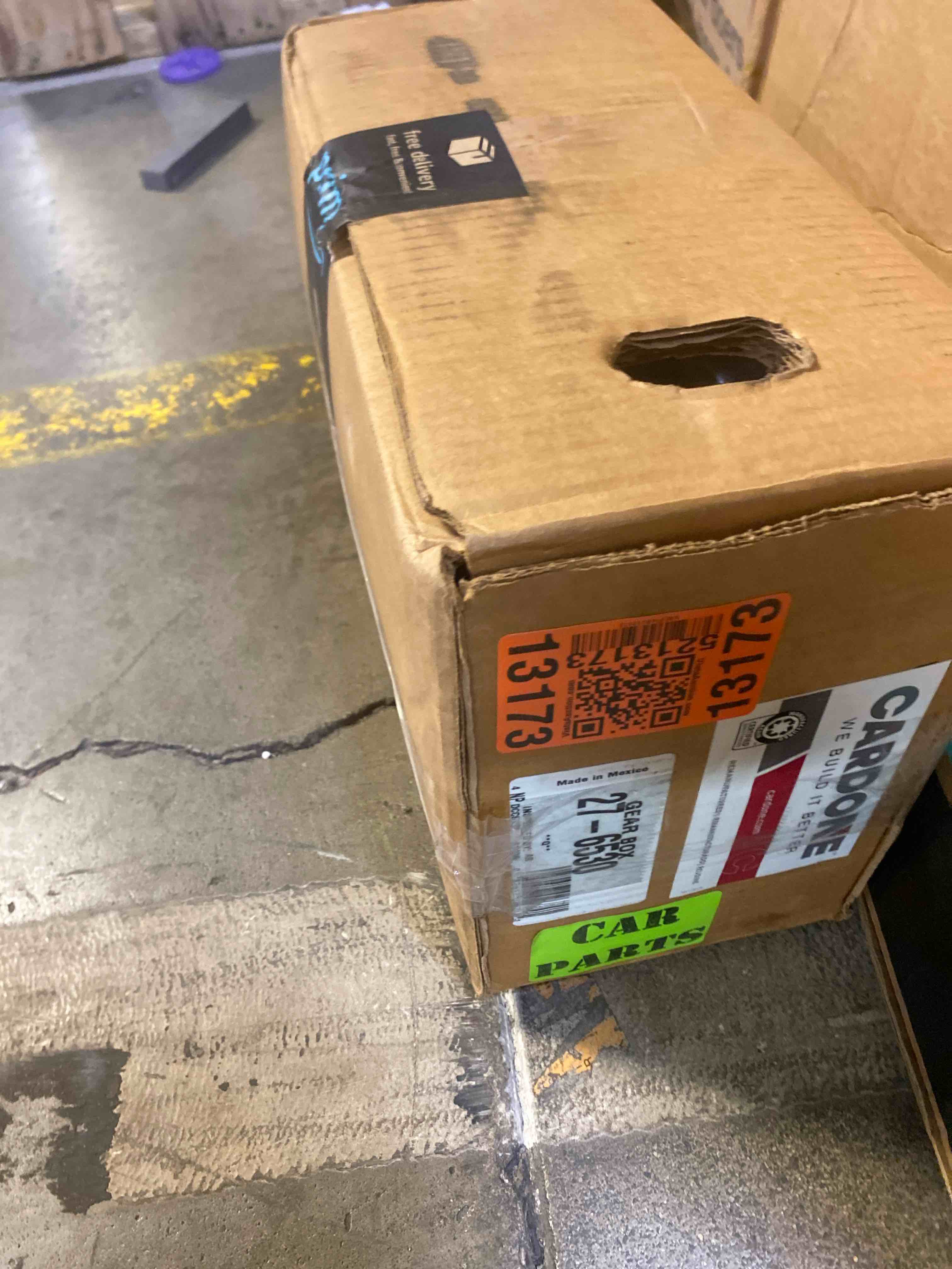 https://s3.amazonaws.com/lotting-images-prod/phillipi/PNK3526883_1754497550317.jpeg