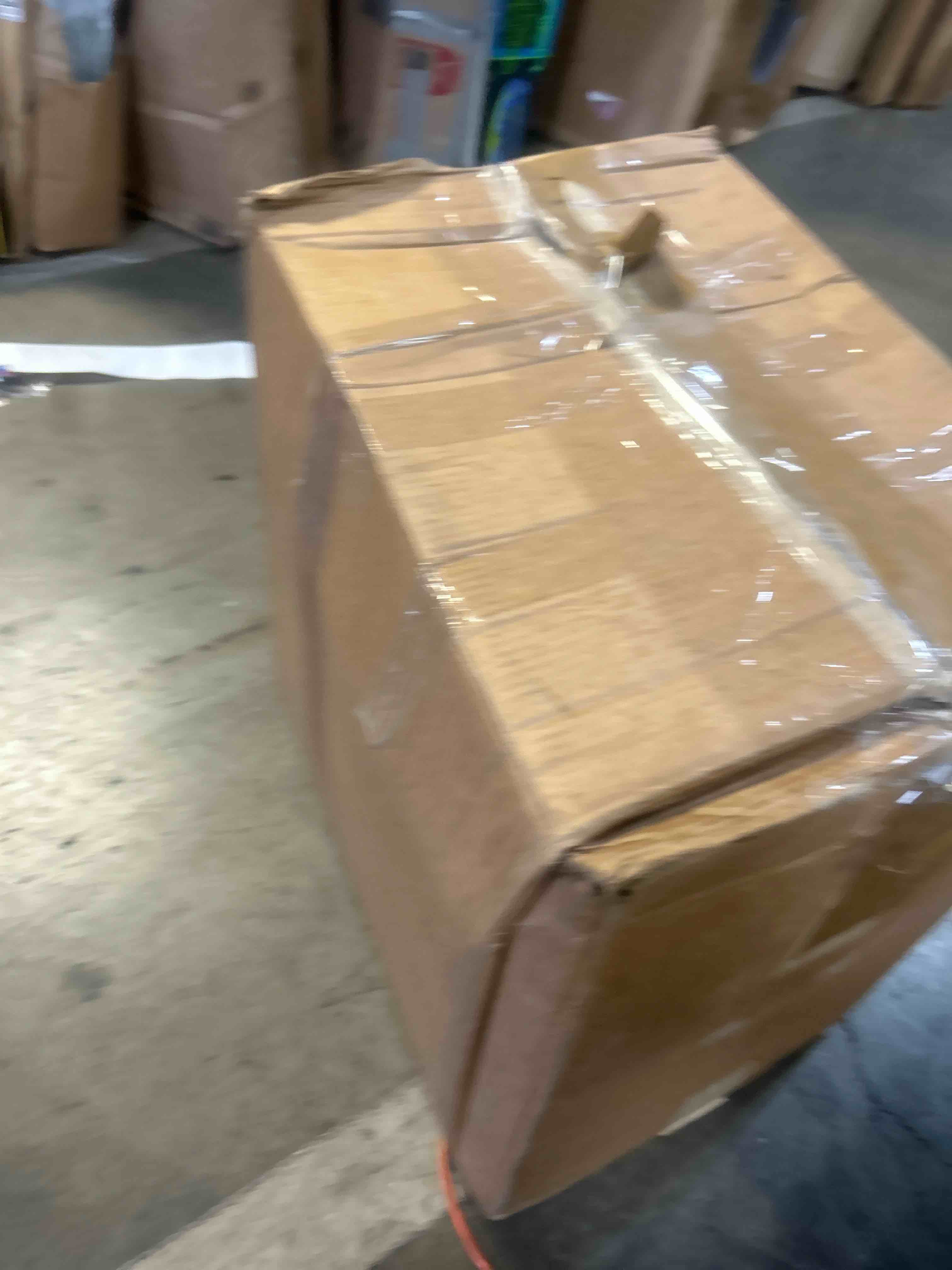https://s3.amazonaws.com/lotting-images-prod/phillipi/PNK3526956_1754591536211.jpeg