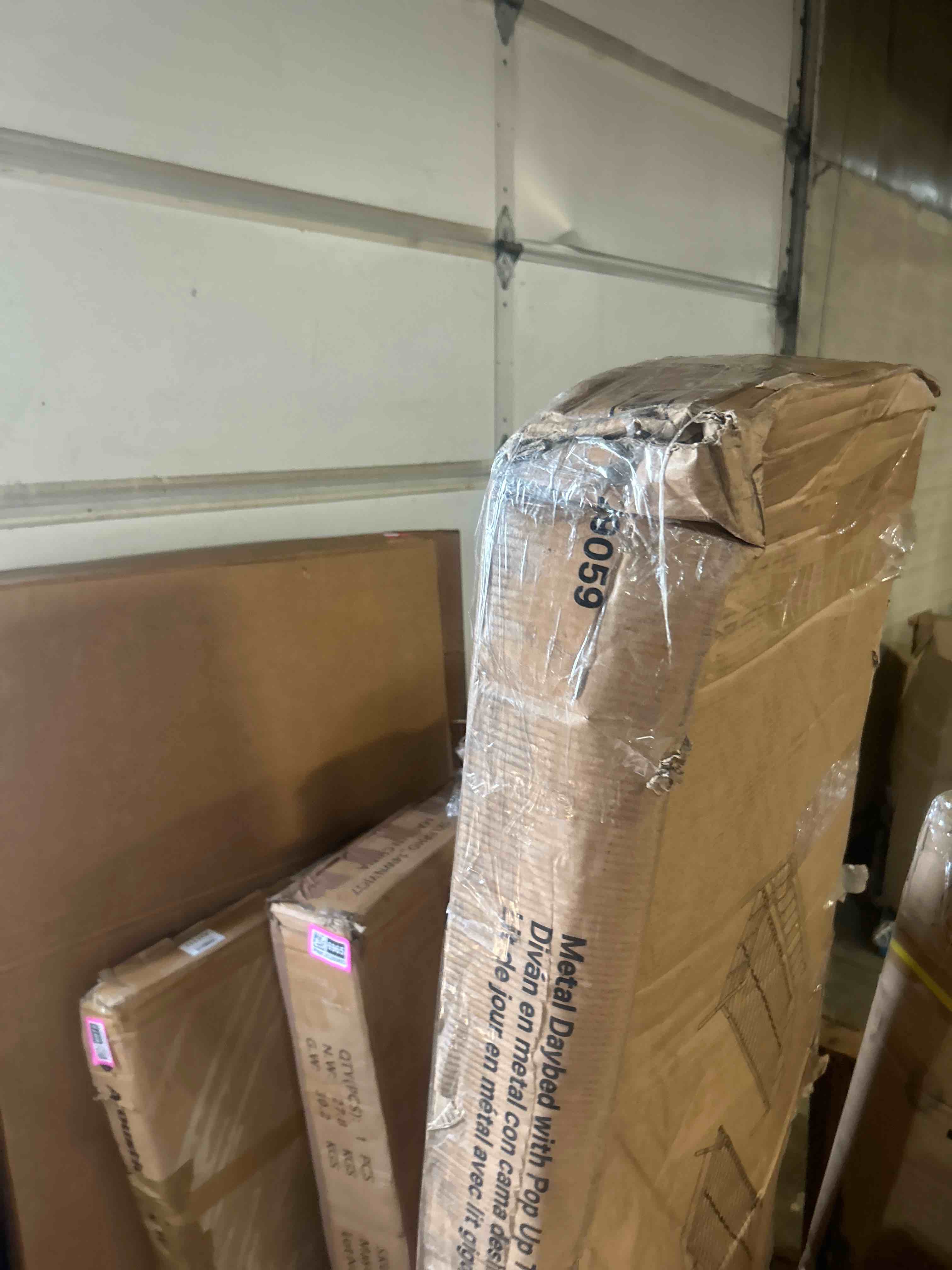 https://s3.amazonaws.com/lotting-images-prod/phillipi/PNK3526959_1754595550116.jpeg