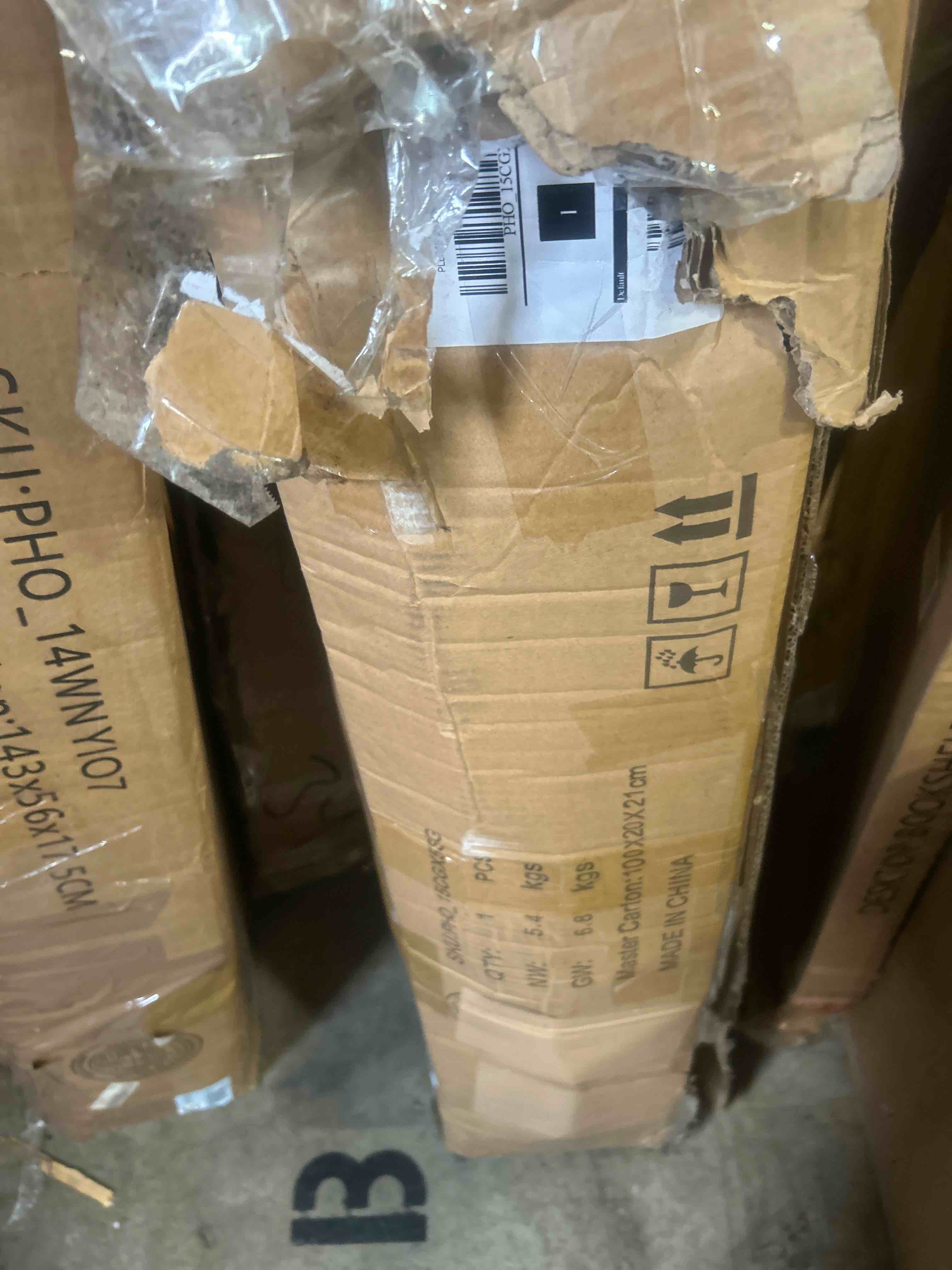 https://s3.amazonaws.com/lotting-images-prod/phillipi/PNK3526966_1754593872950.jpeg