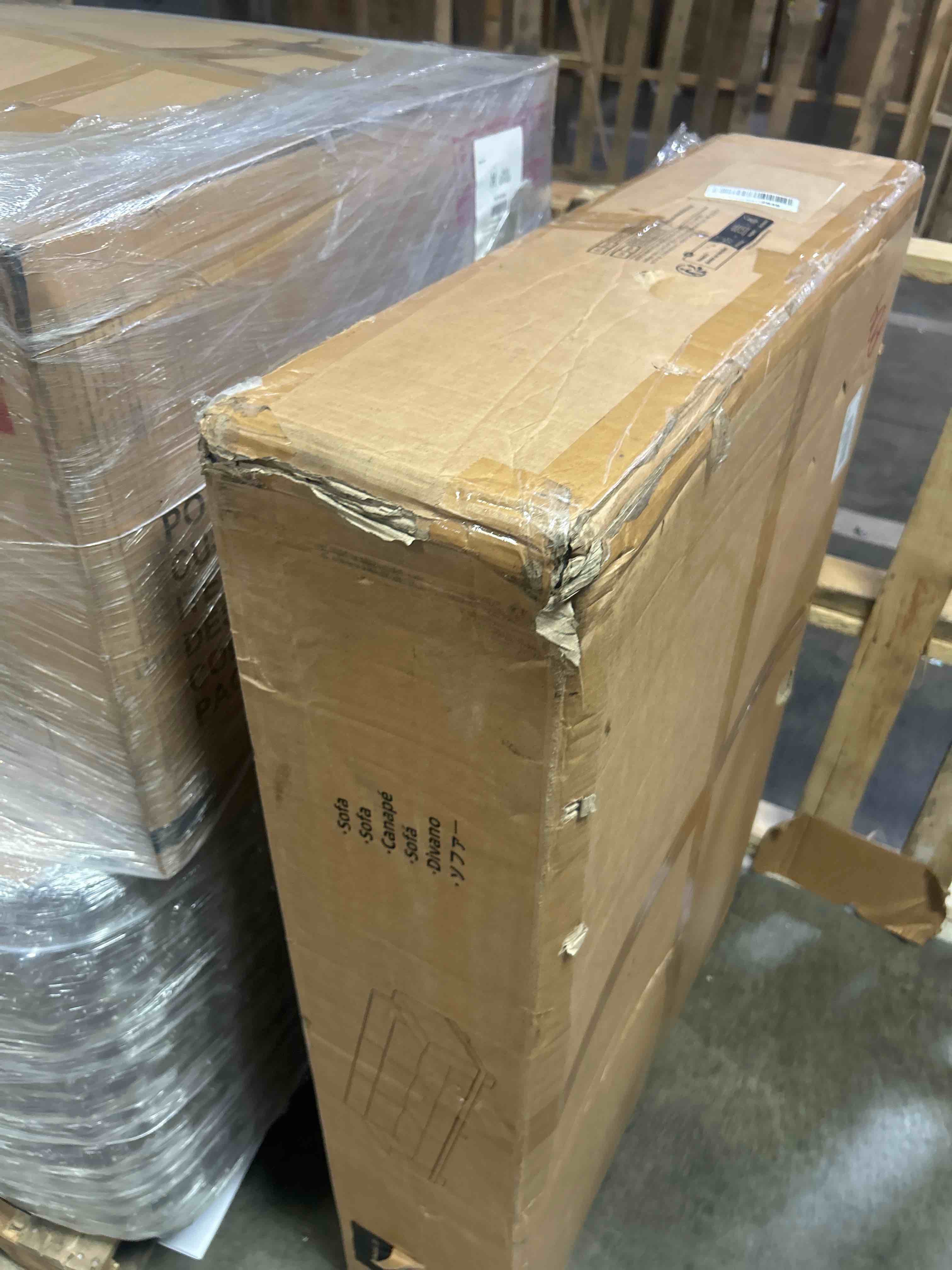 https://s3.amazonaws.com/lotting-images-prod/phillipi/PNK3527057_1754934274562.jpeg