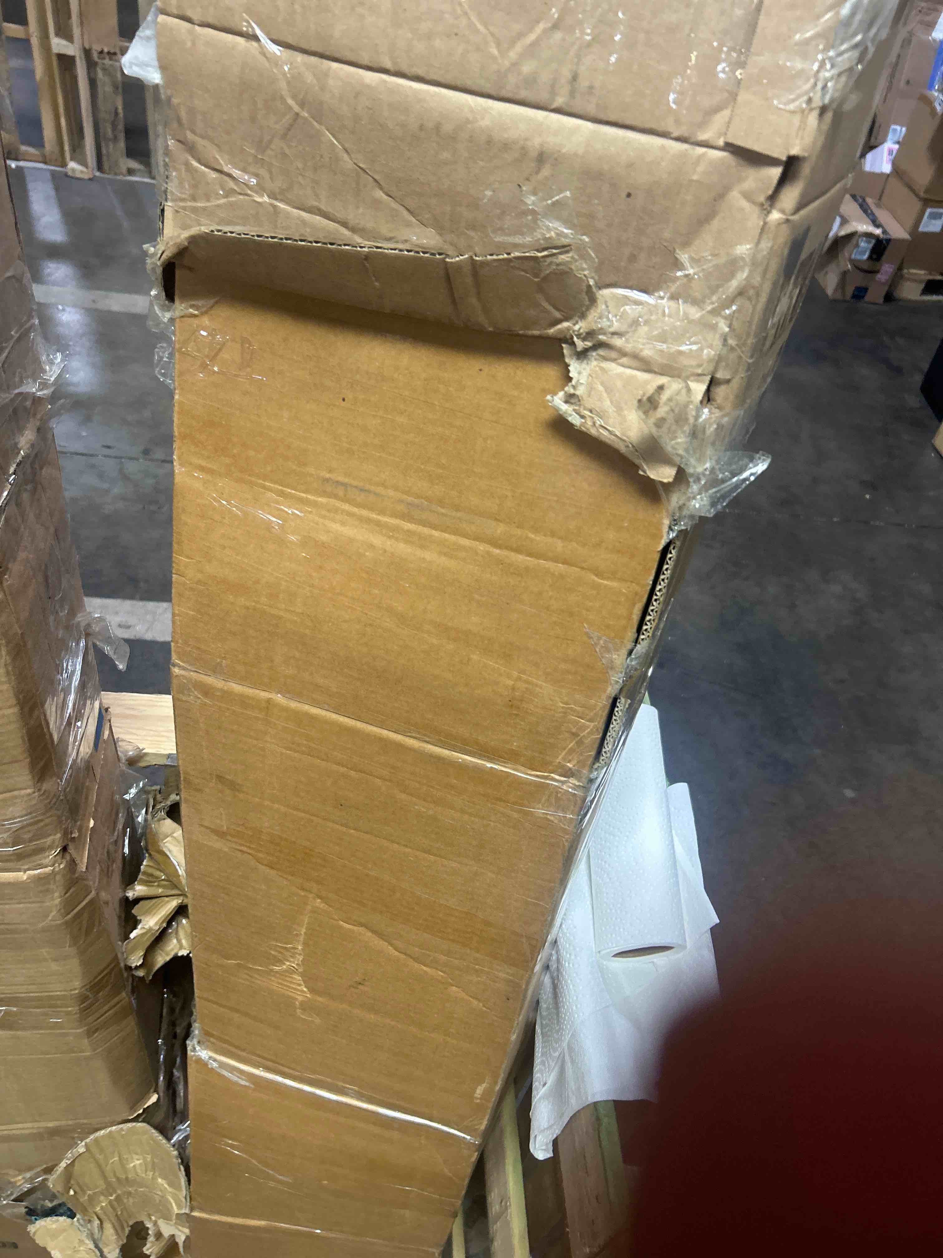 https://s3.amazonaws.com/lotting-images-prod/phillipi/PNK3527061_1754935100847.jpeg