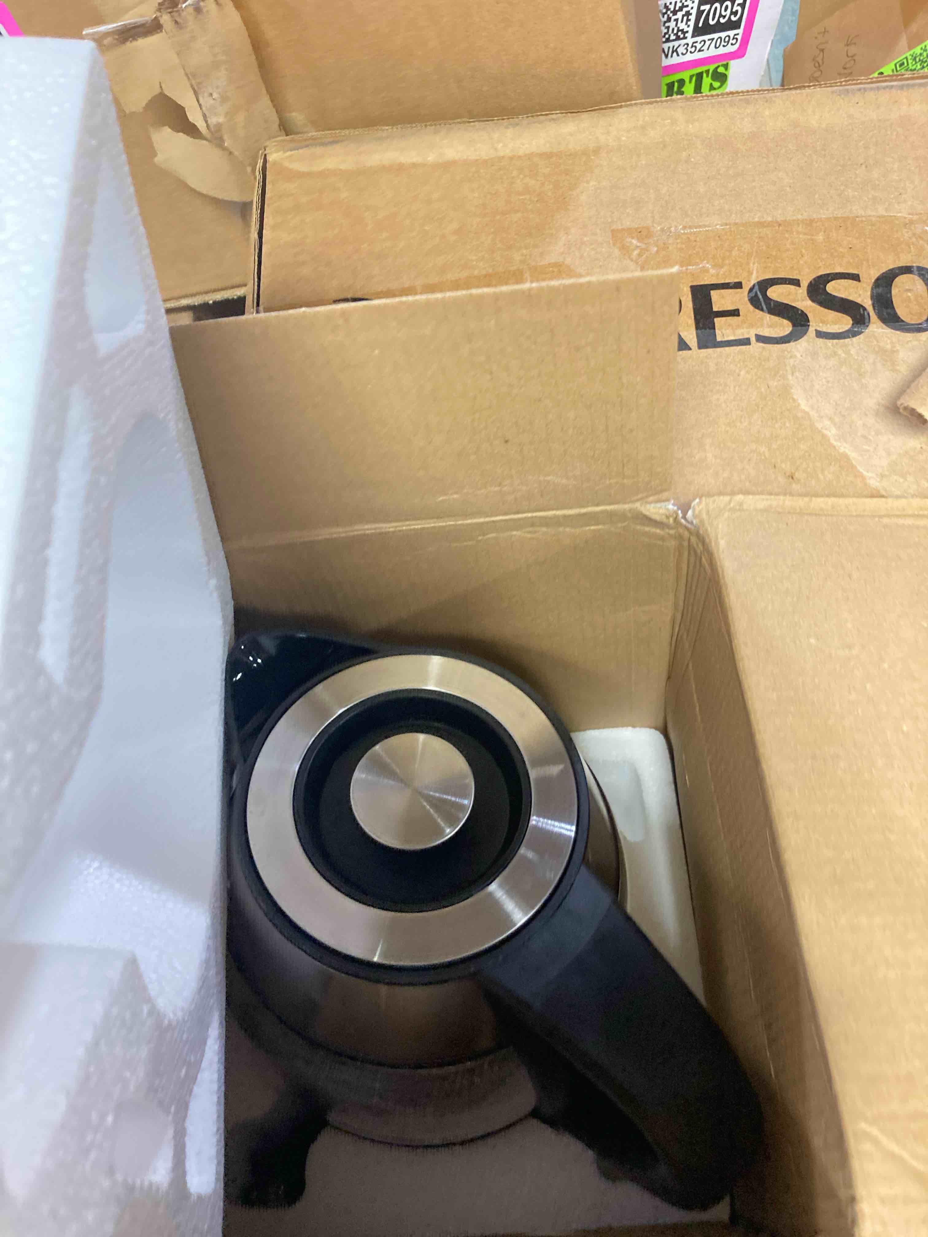 https://s3.amazonaws.com/lotting-images-prod/phillipi/PNK3527104_1755103879913.jpeg