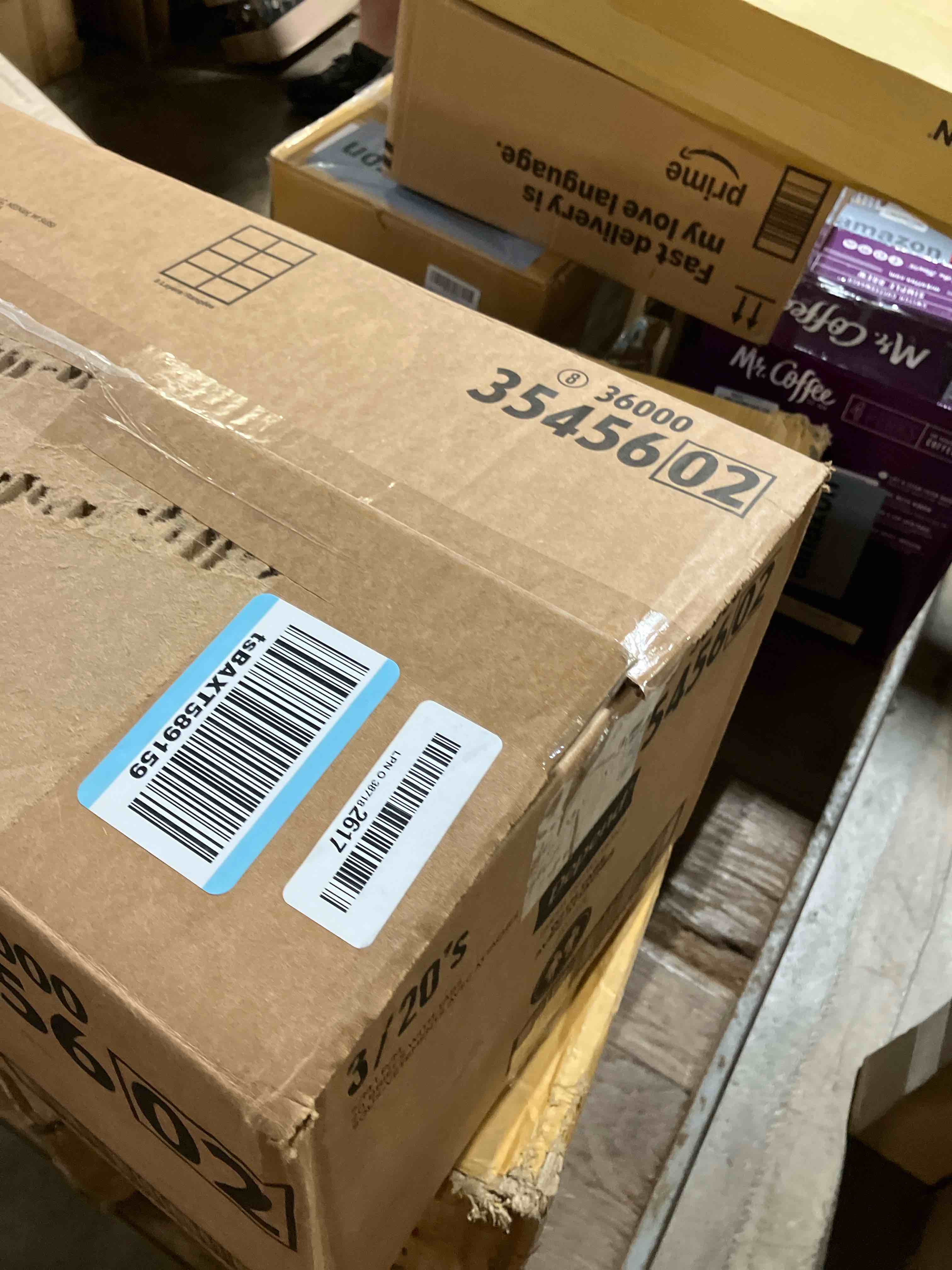 https://s3.amazonaws.com/lotting-images-prod/phillipi/PNK3527335_1755609789948.jpeg