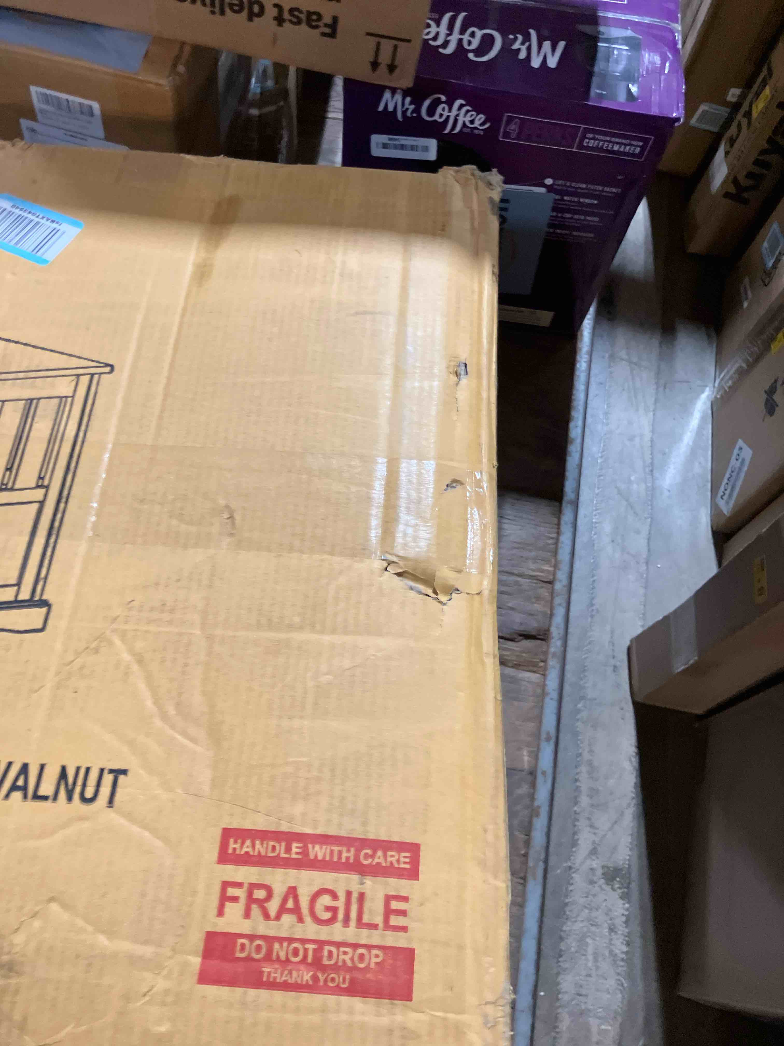 https://s3.amazonaws.com/lotting-images-prod/phillipi/PNK3527336_1755609846053.jpeg