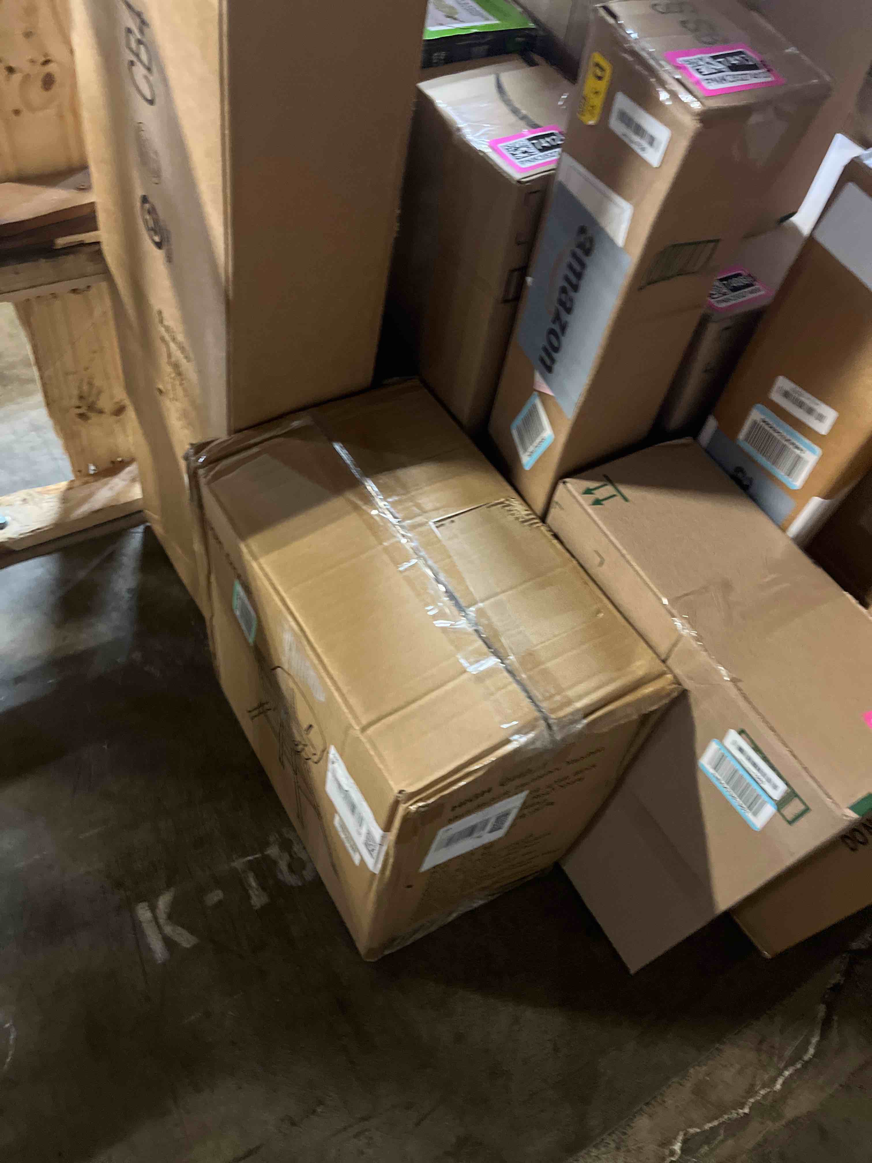 https://s3.amazonaws.com/lotting-images-prod/phillipi/PNK3527417_1755700550304.jpeg
