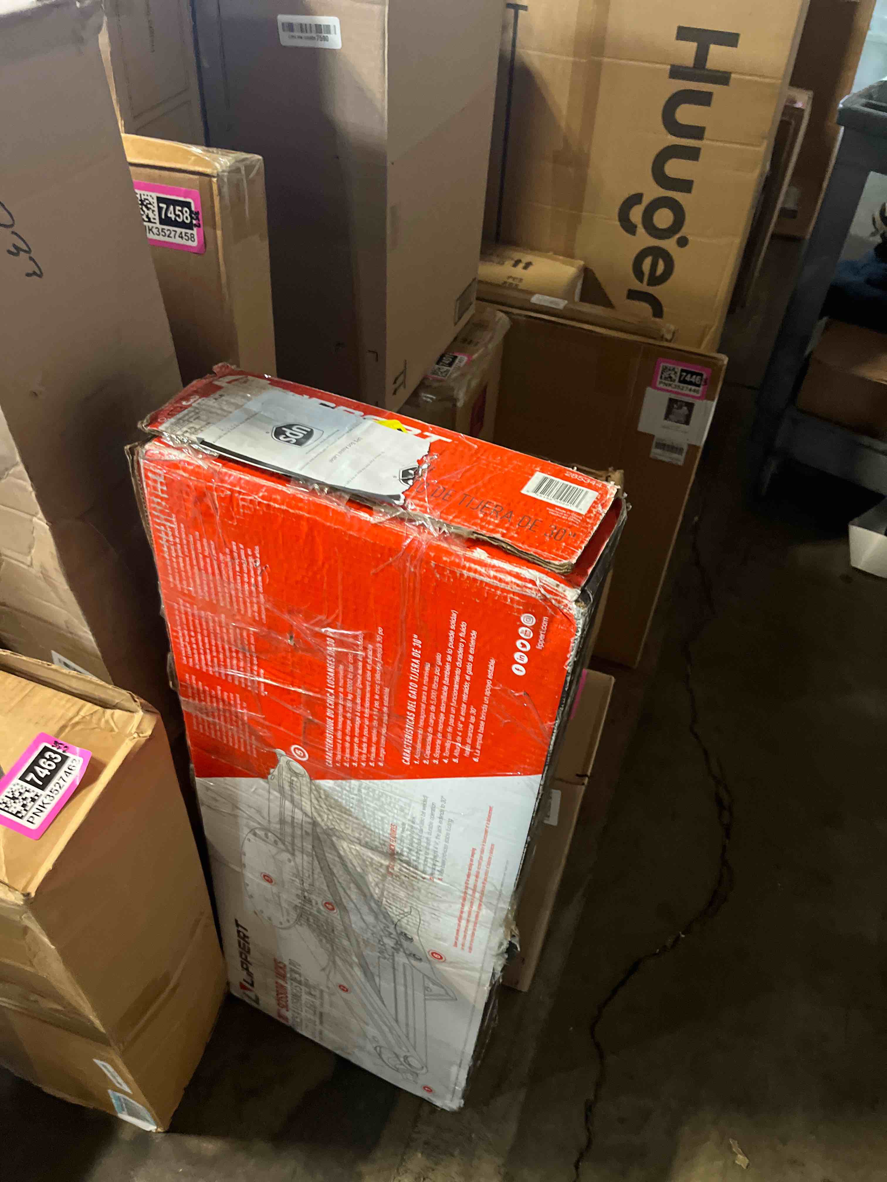 https://s3.amazonaws.com/lotting-images-prod/phillipi/PNK3527464_1755705153543.jpeg