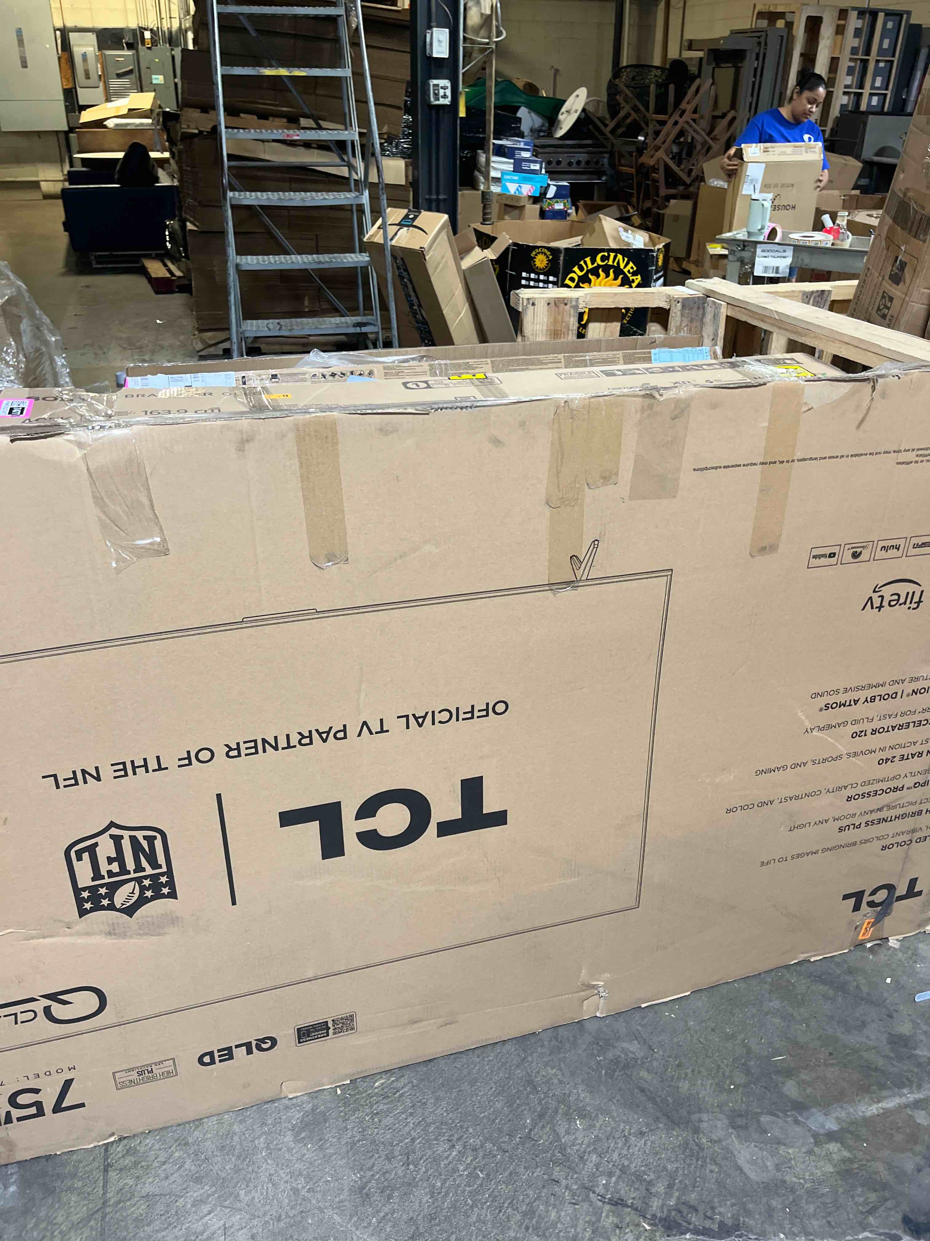 https://s3.amazonaws.com/lotting-images-prod/phillipi/PNK3527474_1755709212931.jpeg