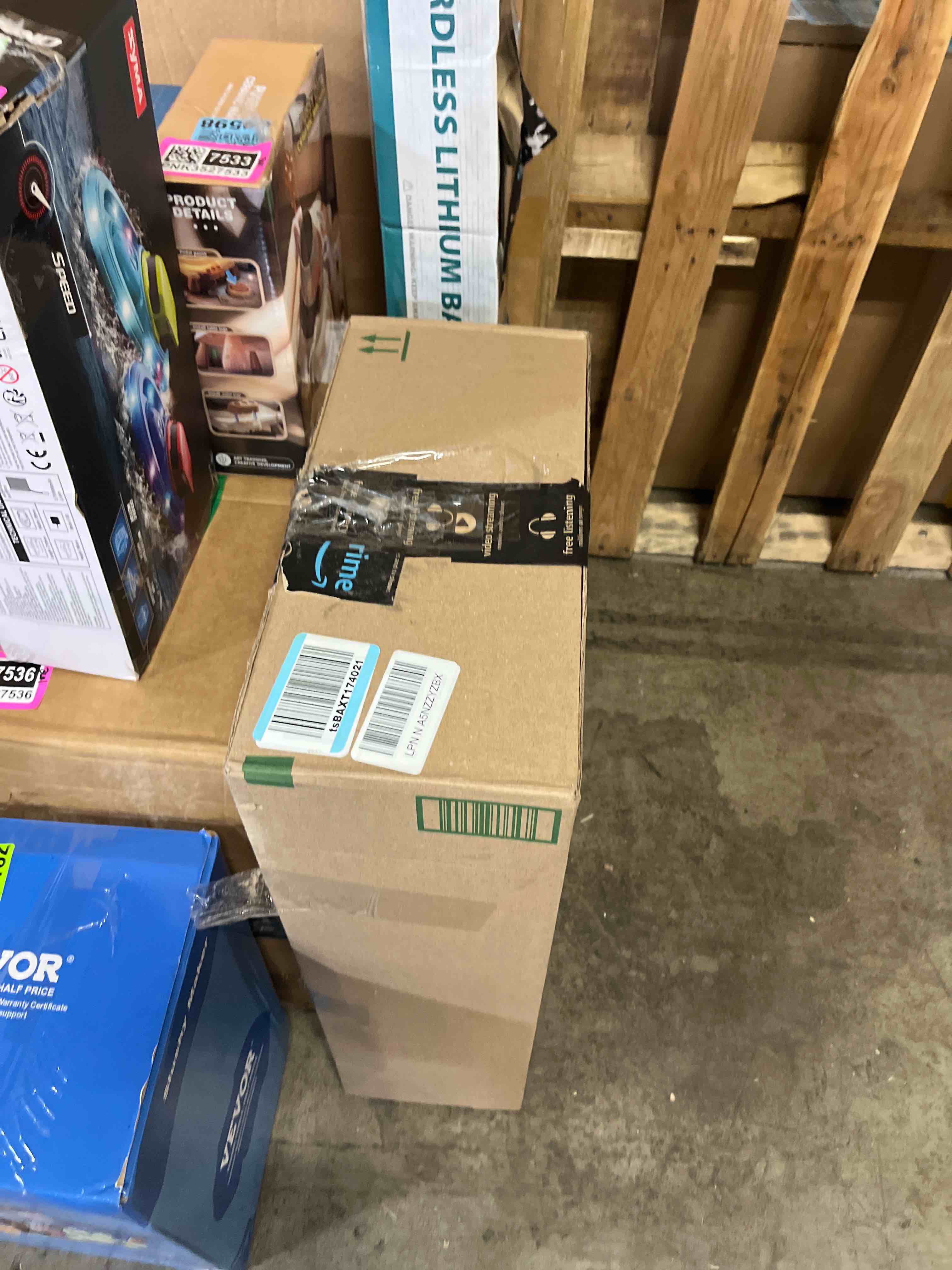 https://s3.amazonaws.com/lotting-images-prod/phillipi/PNK3527529_1755800097422.jpeg