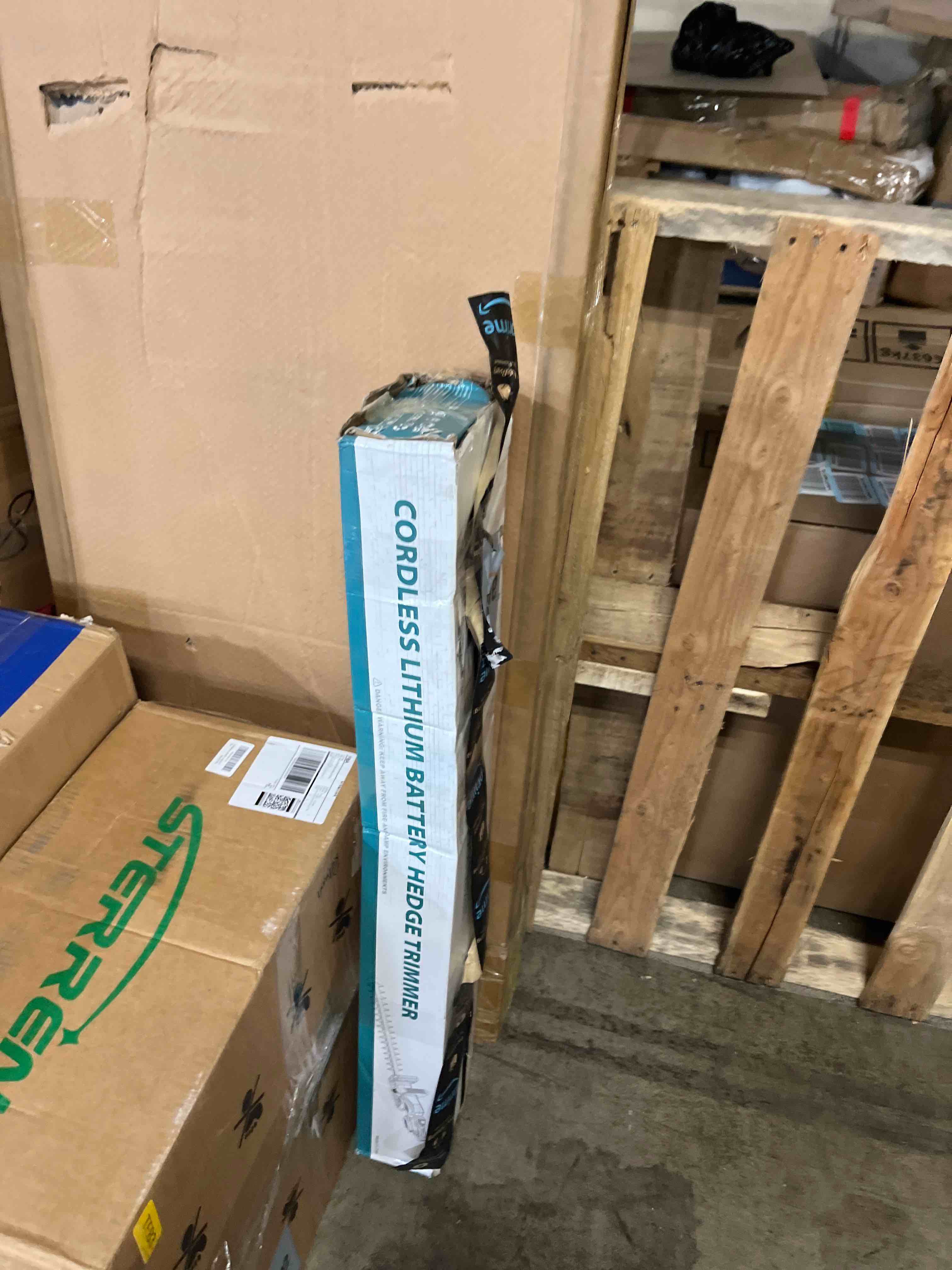 https://s3.amazonaws.com/lotting-images-prod/phillipi/PNK3527535_1755799555123.jpeg