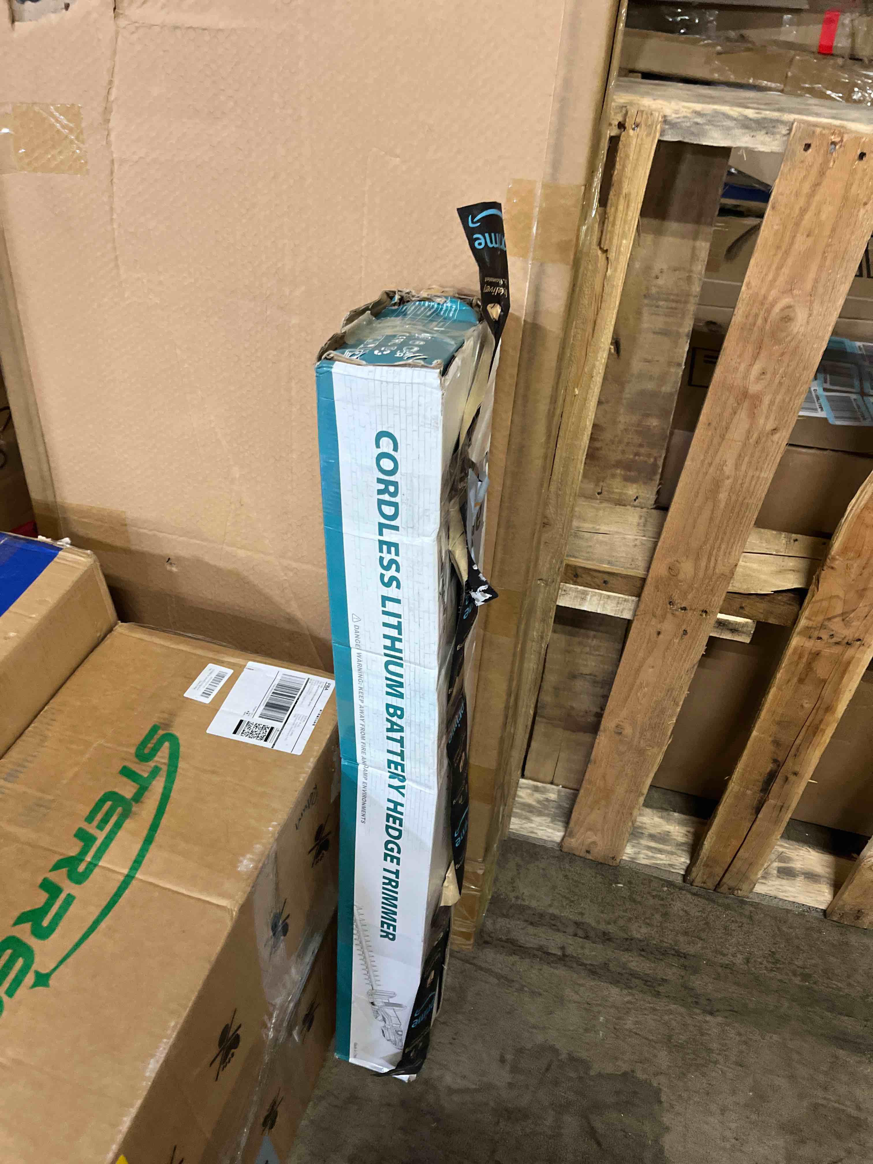 https://s3.amazonaws.com/lotting-images-prod/phillipi/PNK3527535_1755799556267.jpeg