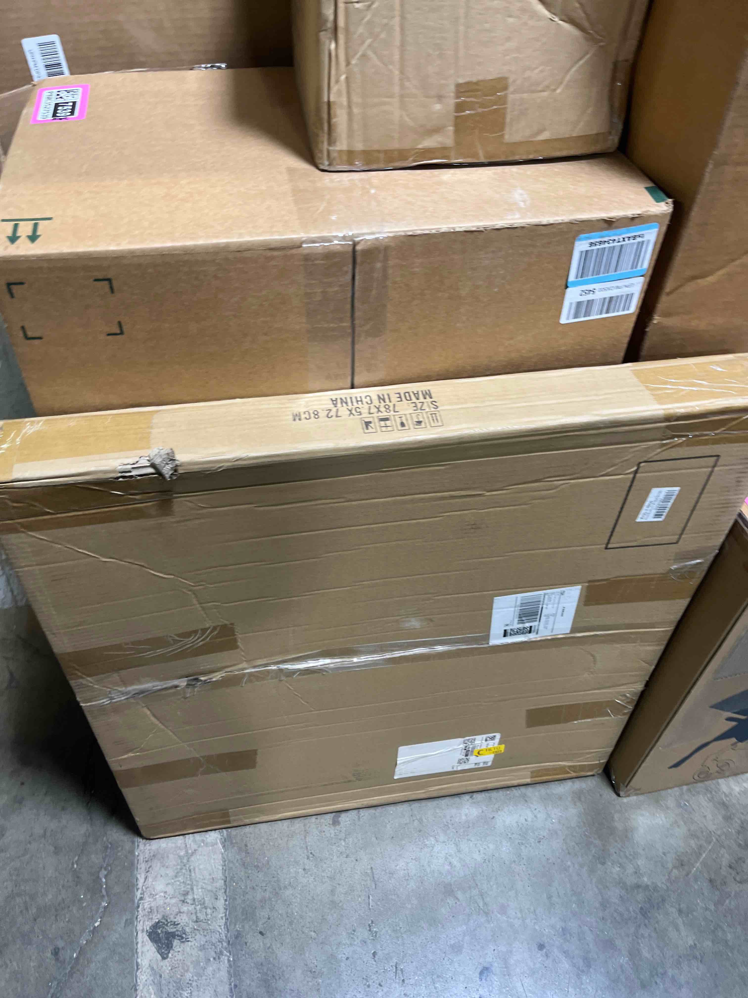 https://s3.amazonaws.com/lotting-images-prod/phillipi/PNK3527543_1756396671789.jpeg