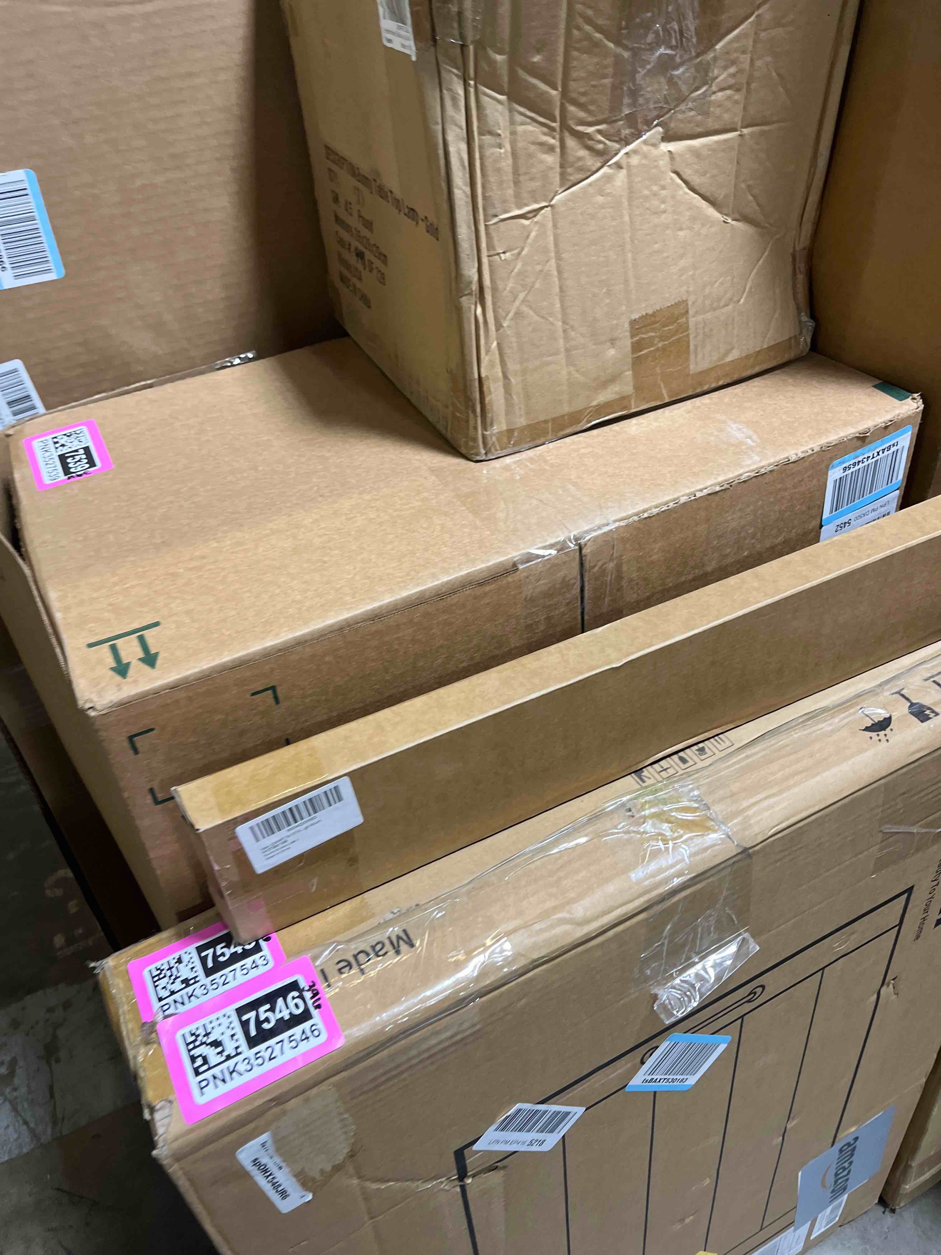 https://s3.amazonaws.com/lotting-images-prod/phillipi/PNK3527547_1756397255855.jpeg