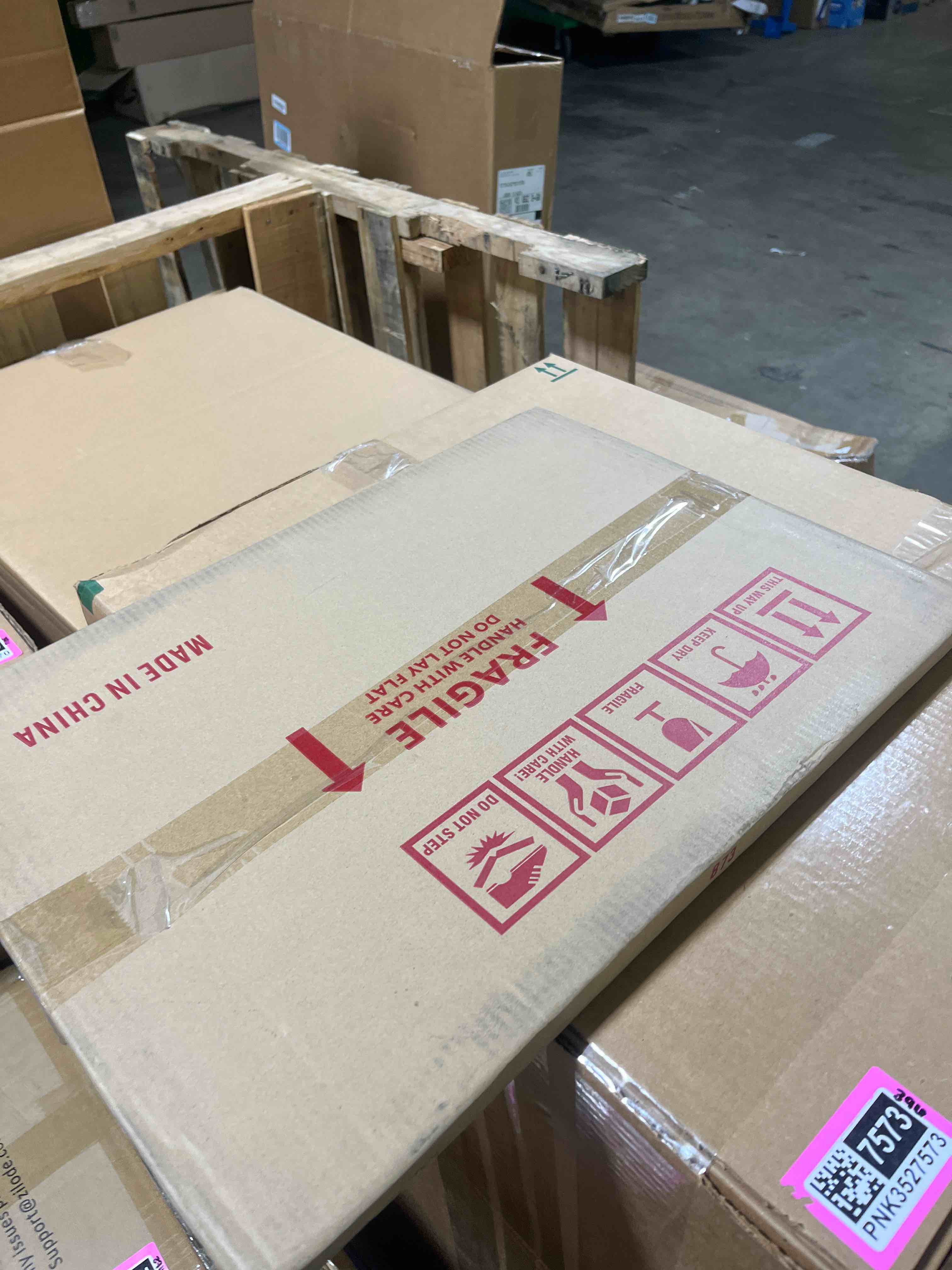 https://s3.amazonaws.com/lotting-images-prod/phillipi/PNK3527575_1756401161251.jpeg