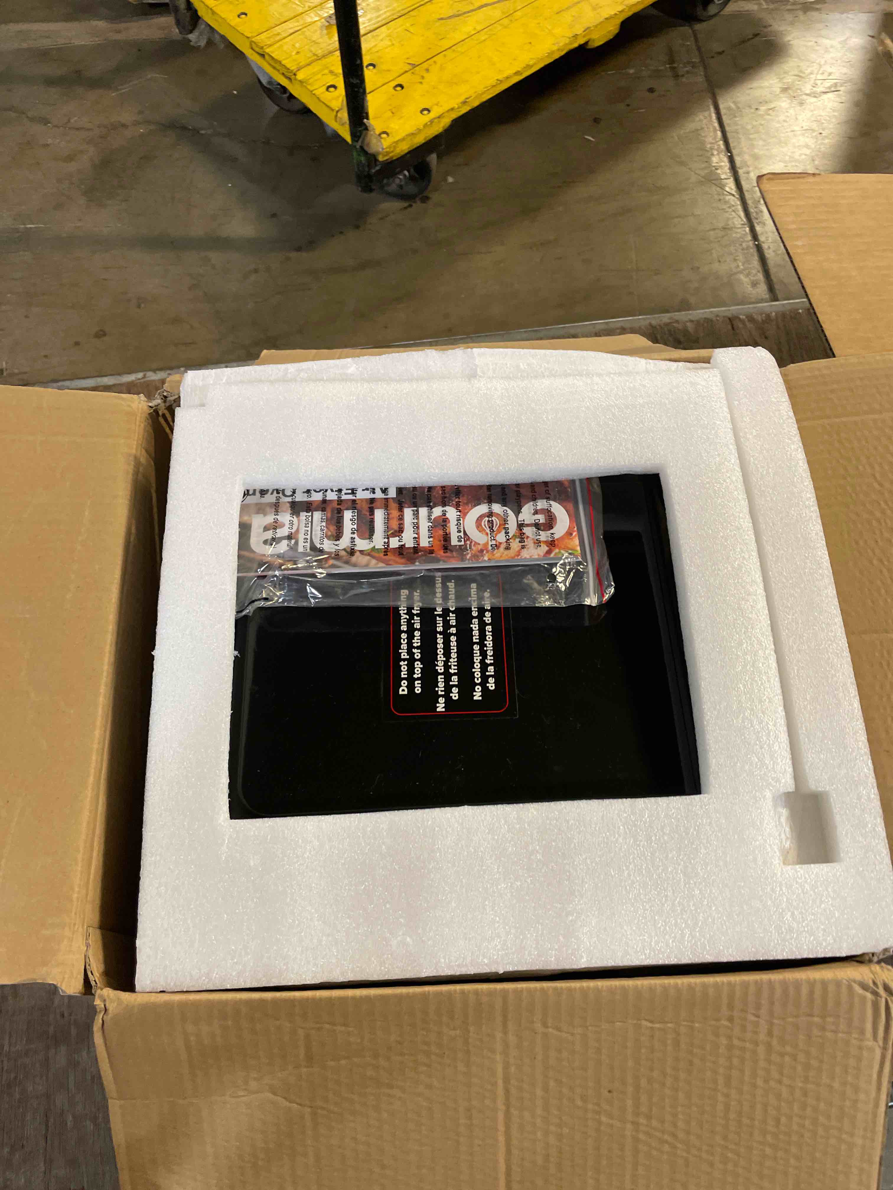 https://s3.amazonaws.com/lotting-images-prod/phillipi/PNK3527703_1756730332636.jpeg