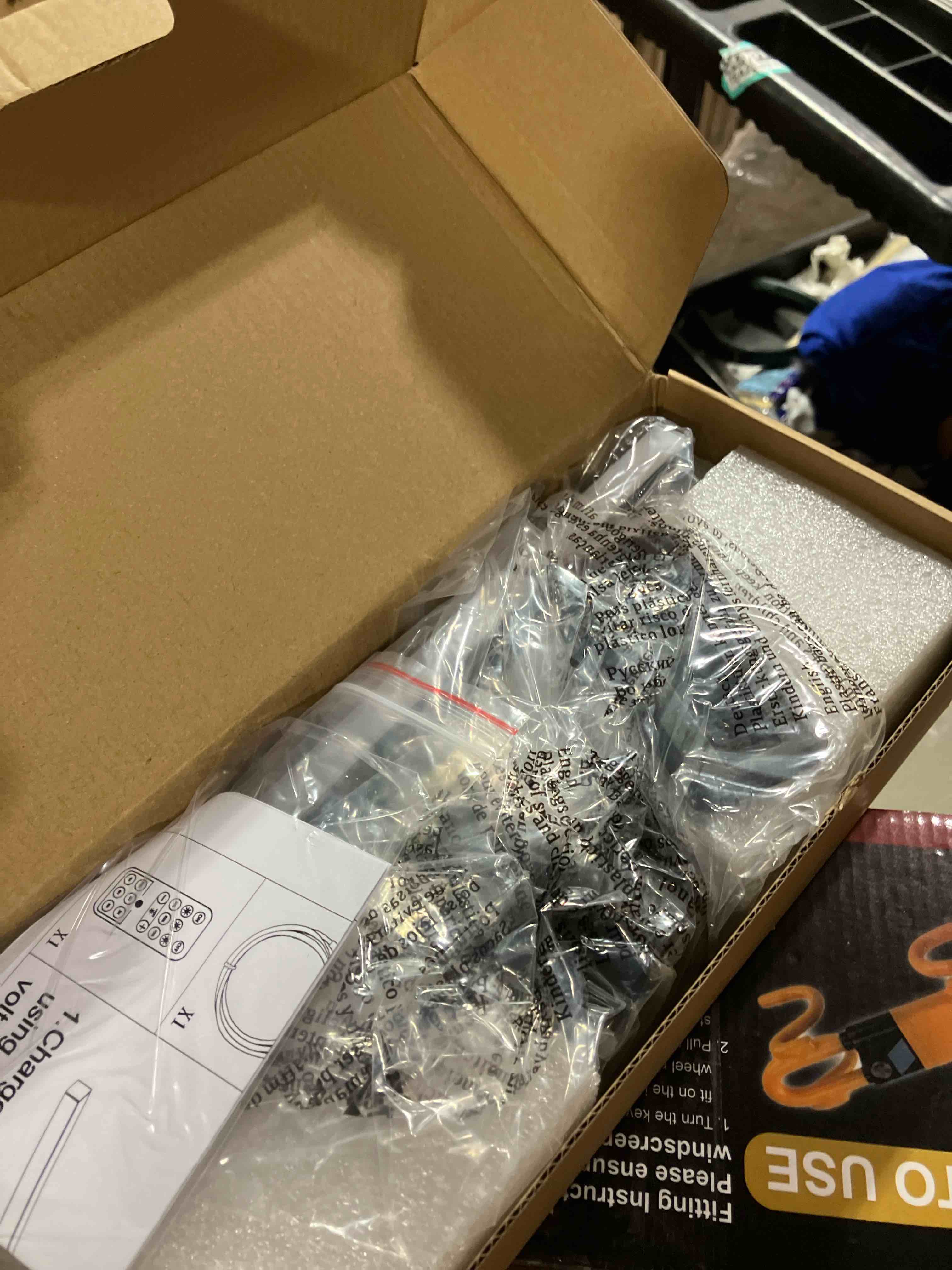 https://s3.amazonaws.com/lotting-images-prod/phillipi/PNK3527768_1756826093196.jpeg