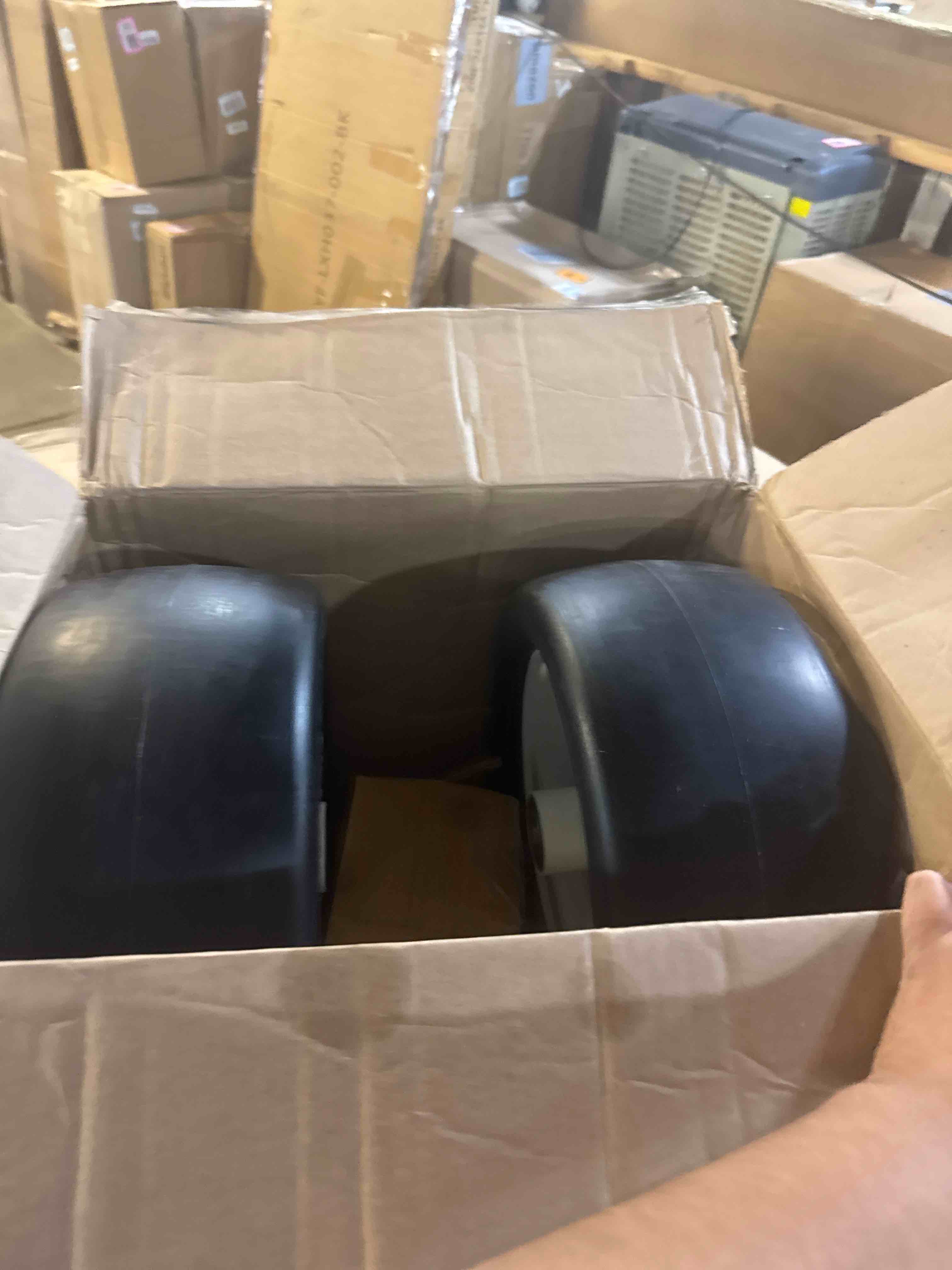 https://s3.amazonaws.com/lotting-images-prod/phillipi/PNK3527817_1756837238955.jpeg
