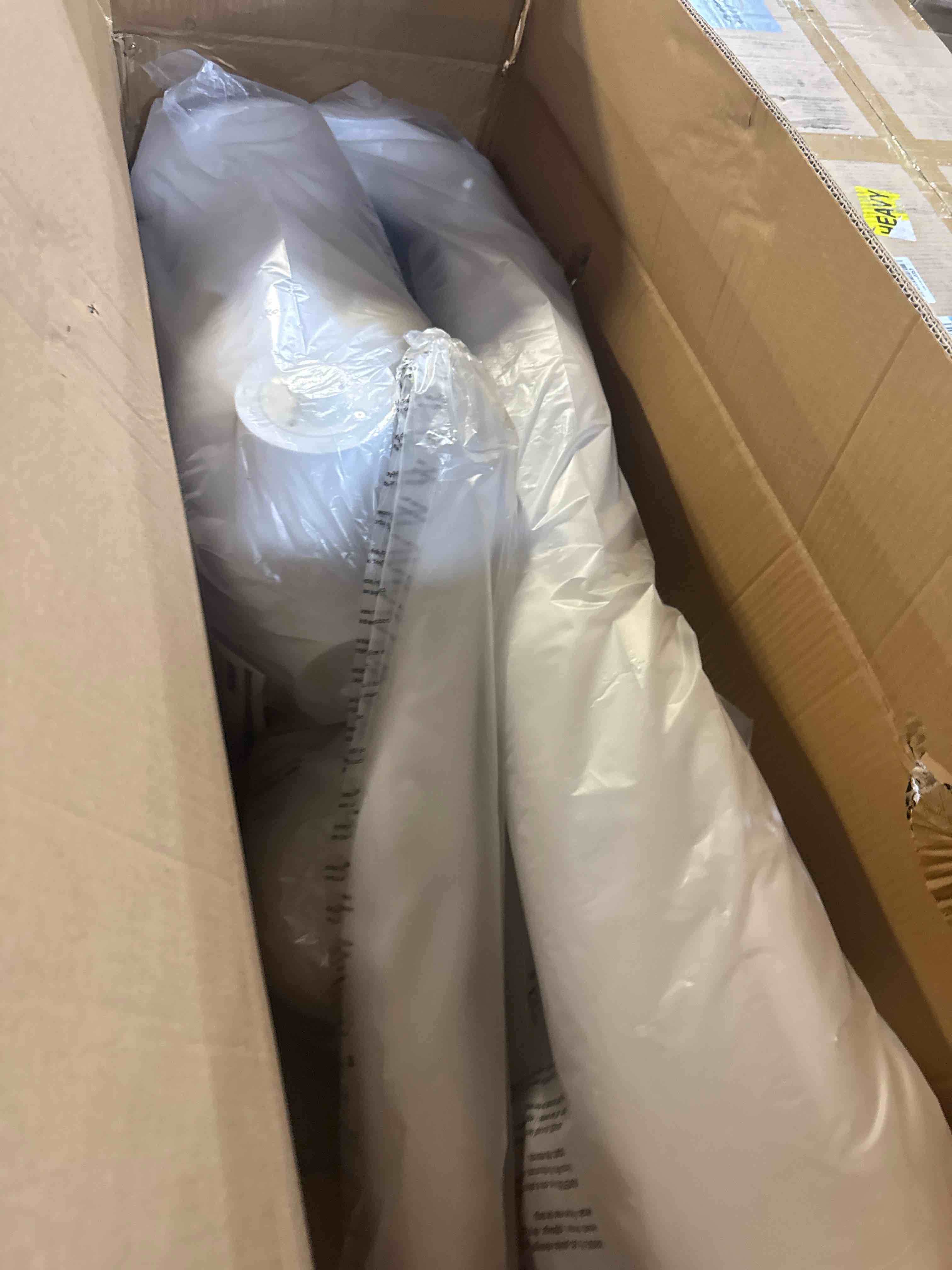 https://s3.amazonaws.com/lotting-images-prod/phillipi/PNK3527820_1756837625345.jpeg