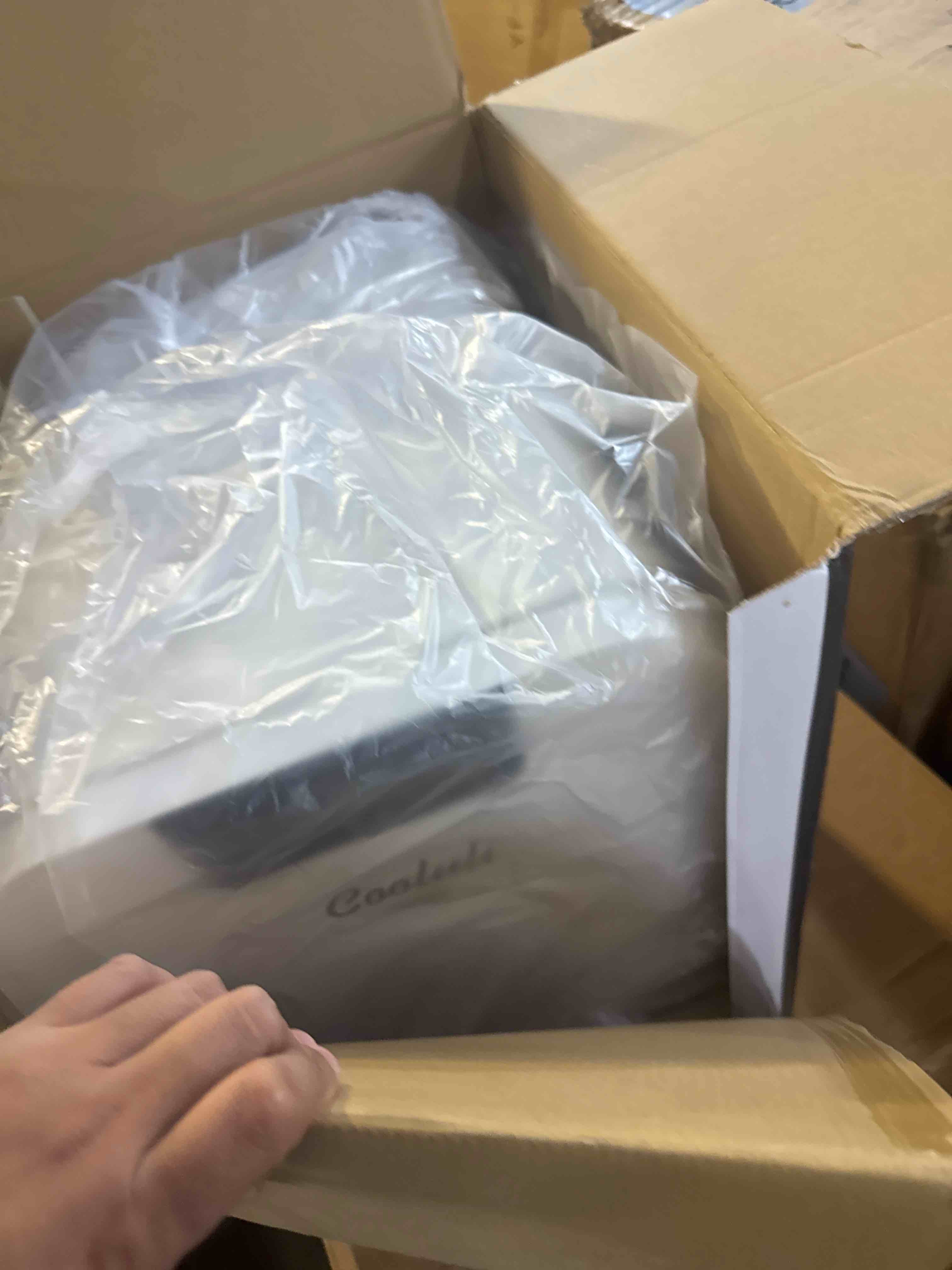 https://s3.amazonaws.com/lotting-images-prod/phillipi/PNK3527821_1756837757473.jpeg