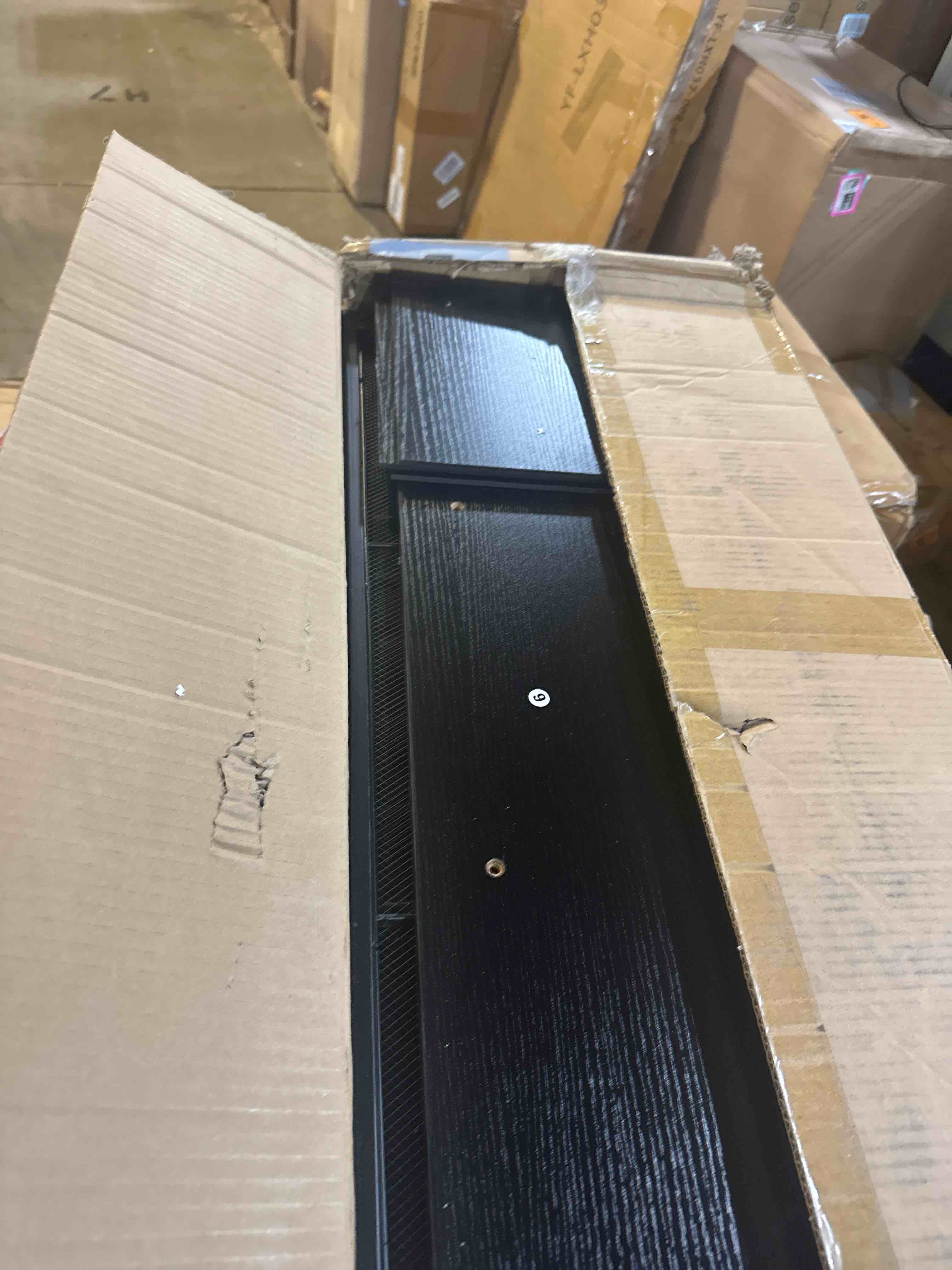 https://s3.amazonaws.com/lotting-images-prod/phillipi/PNK3527822_1756837873990.jpeg
