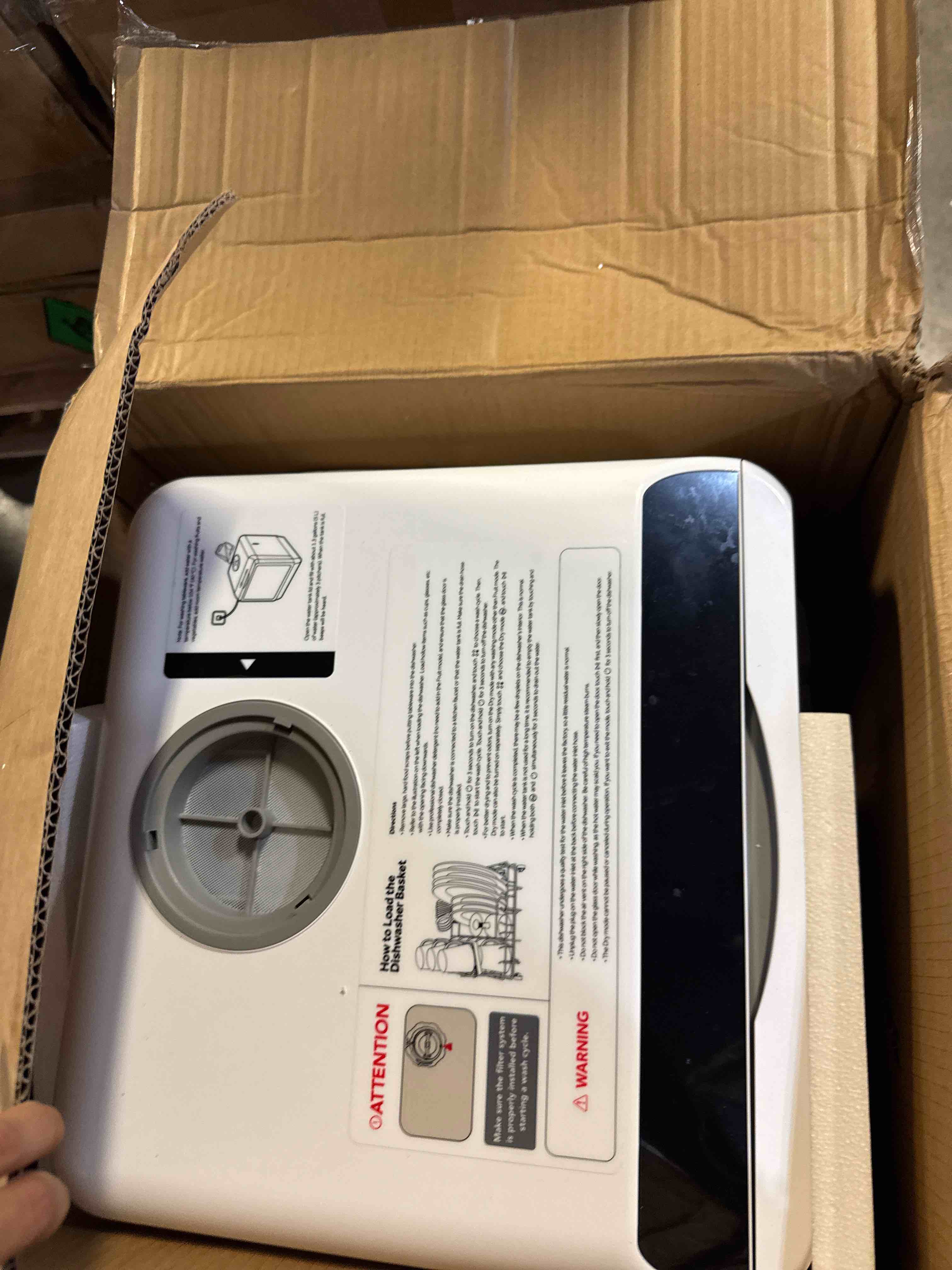 https://s3.amazonaws.com/lotting-images-prod/phillipi/PNK3527857_1756842395701.jpeg