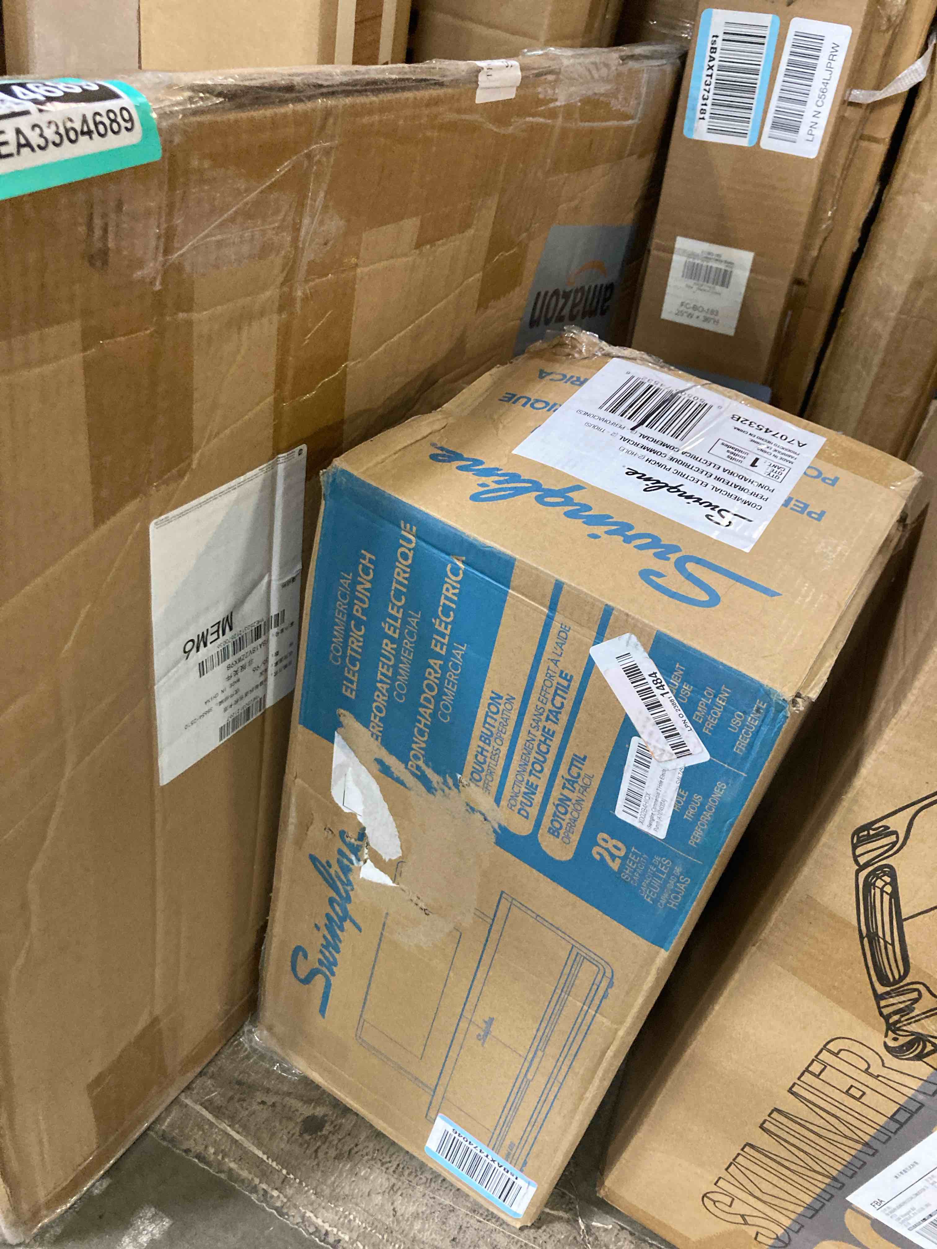 https://s3.amazonaws.com/lotting-images-prod/phillipi/PNK3527886_1756908162499.jpeg