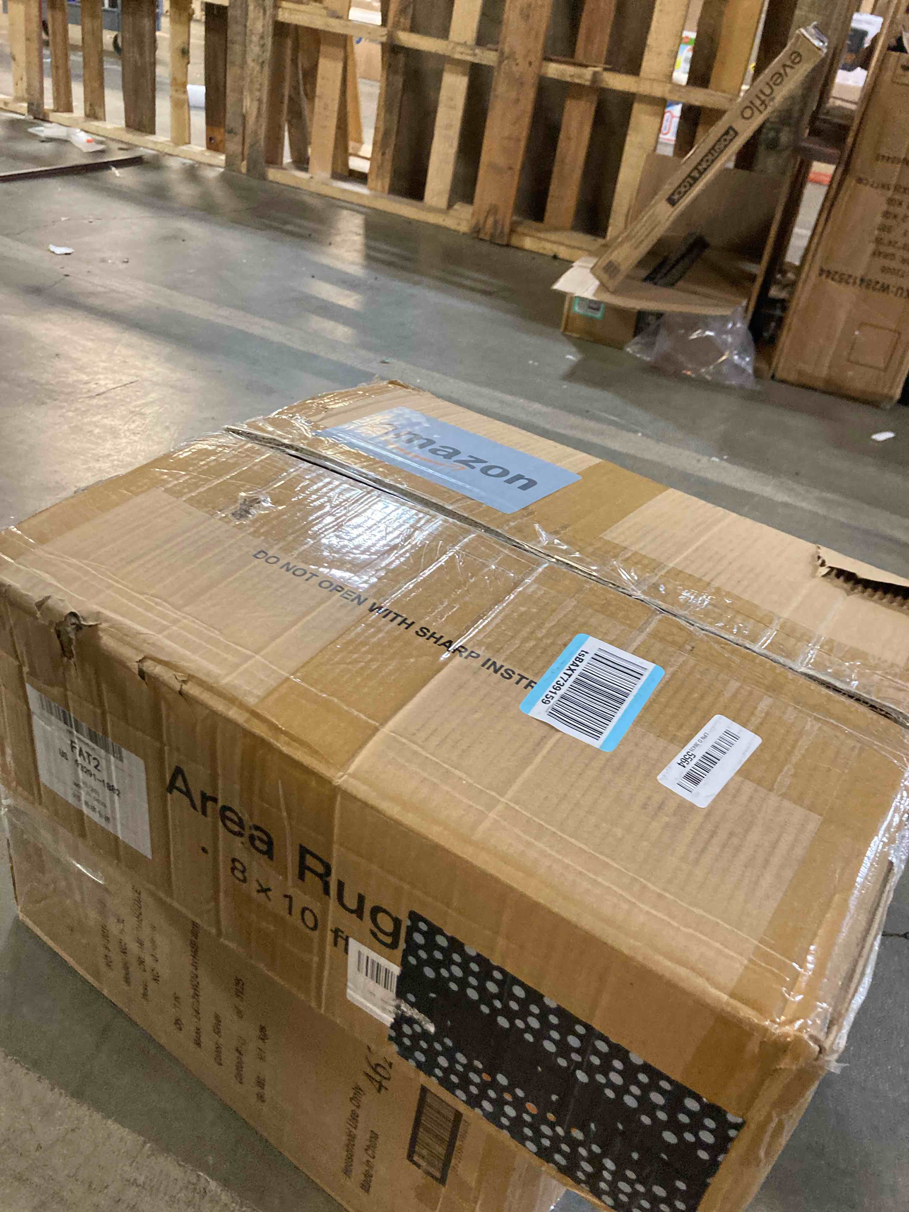 https://s3.amazonaws.com/lotting-images-prod/phillipi/PNK3527894_1756910270818.jpeg