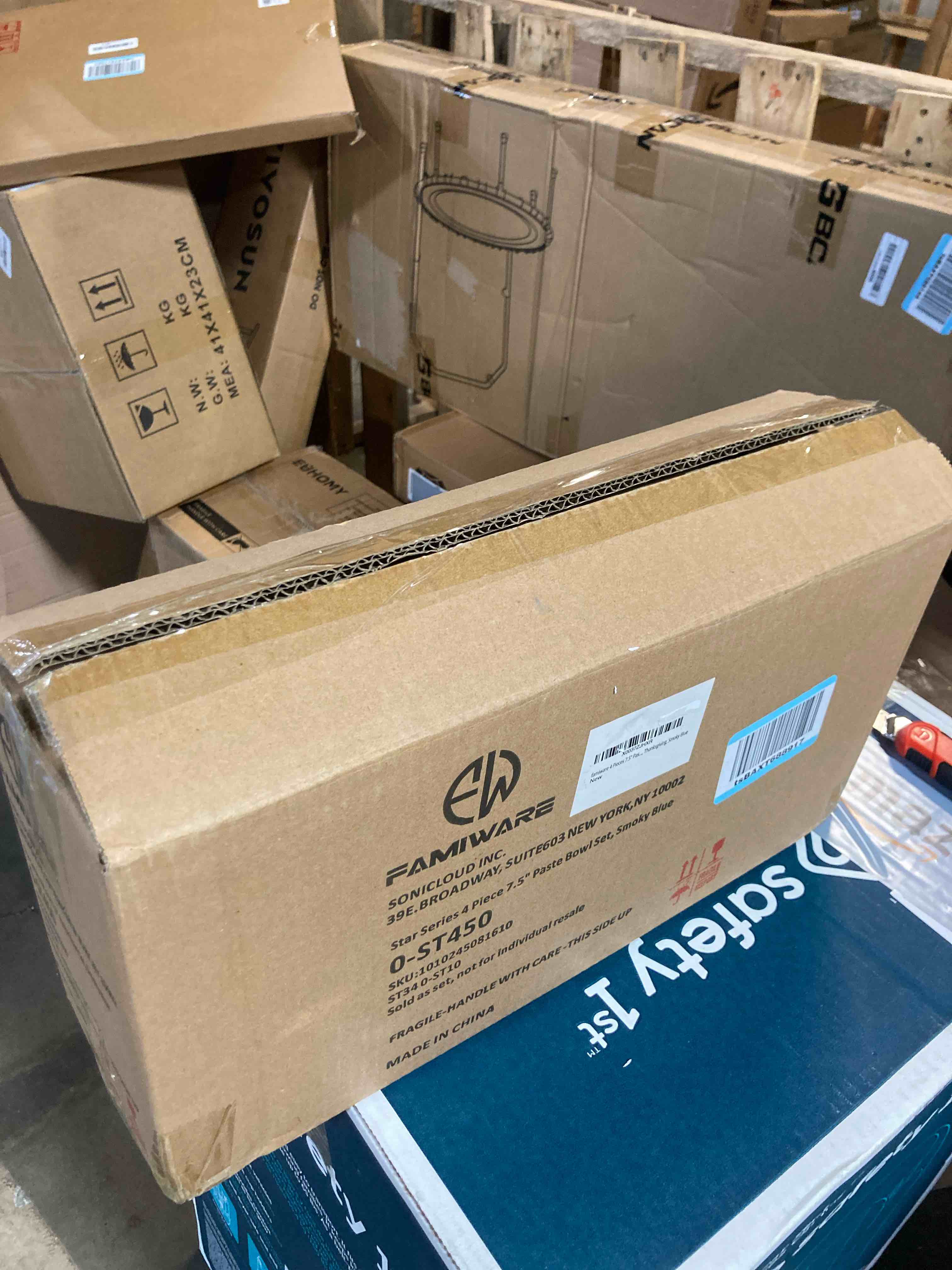 https://s3.amazonaws.com/lotting-images-prod/phillipi/PNK3527902_1756911770480.jpeg