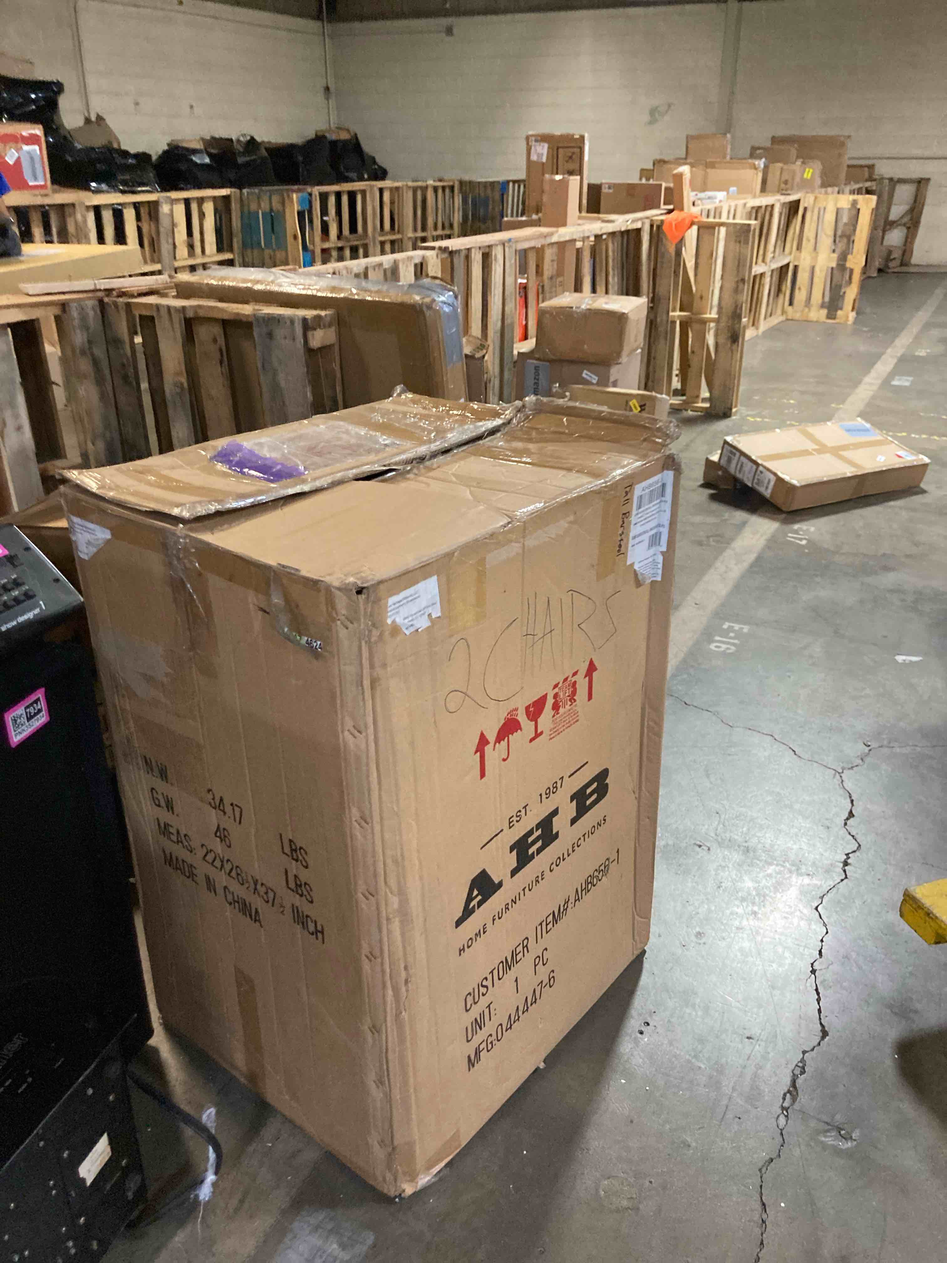 https://s3.amazonaws.com/lotting-images-prod/phillipi/PNK3527937_1756919572492.jpeg