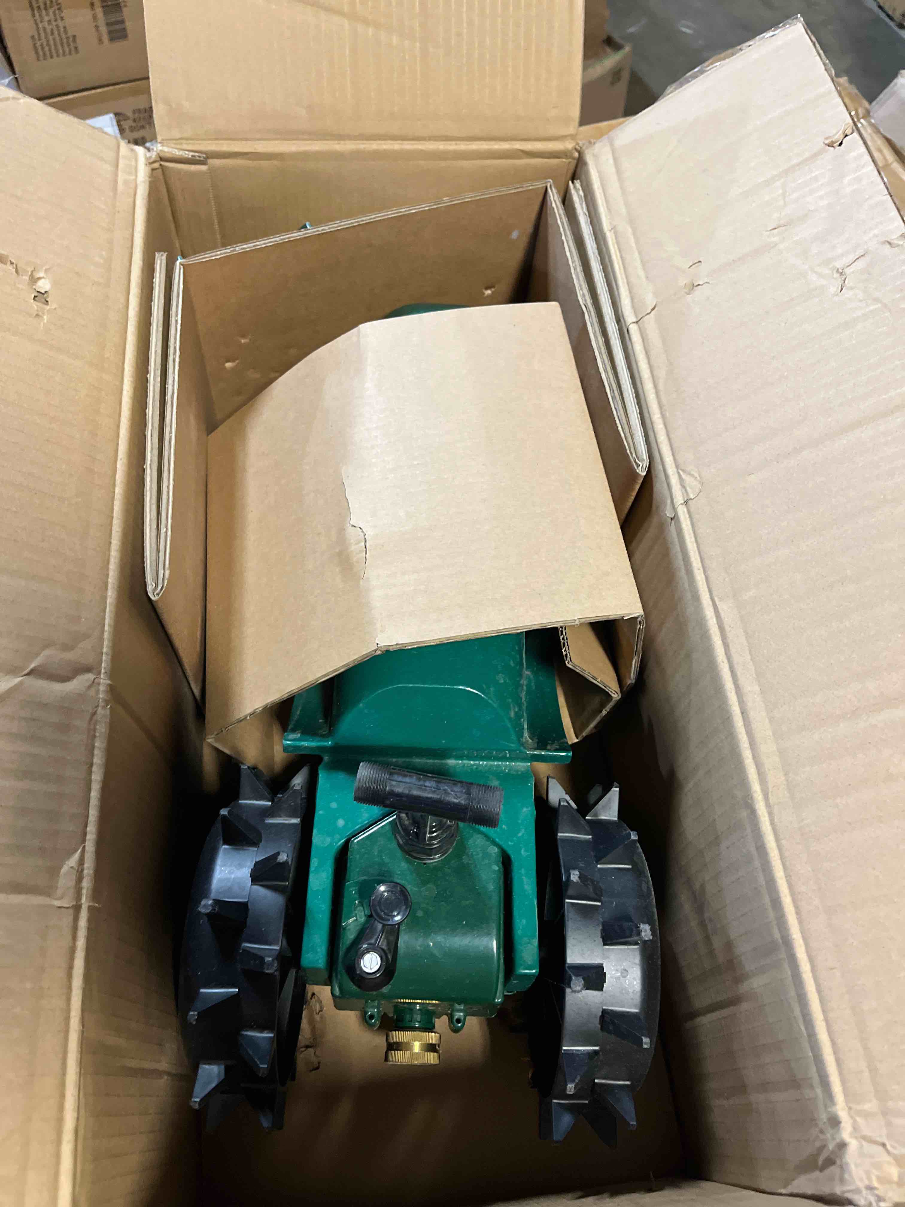 https://s3.amazonaws.com/lotting-images-prod/phillipi/PNK3527963_1756920719014.jpeg