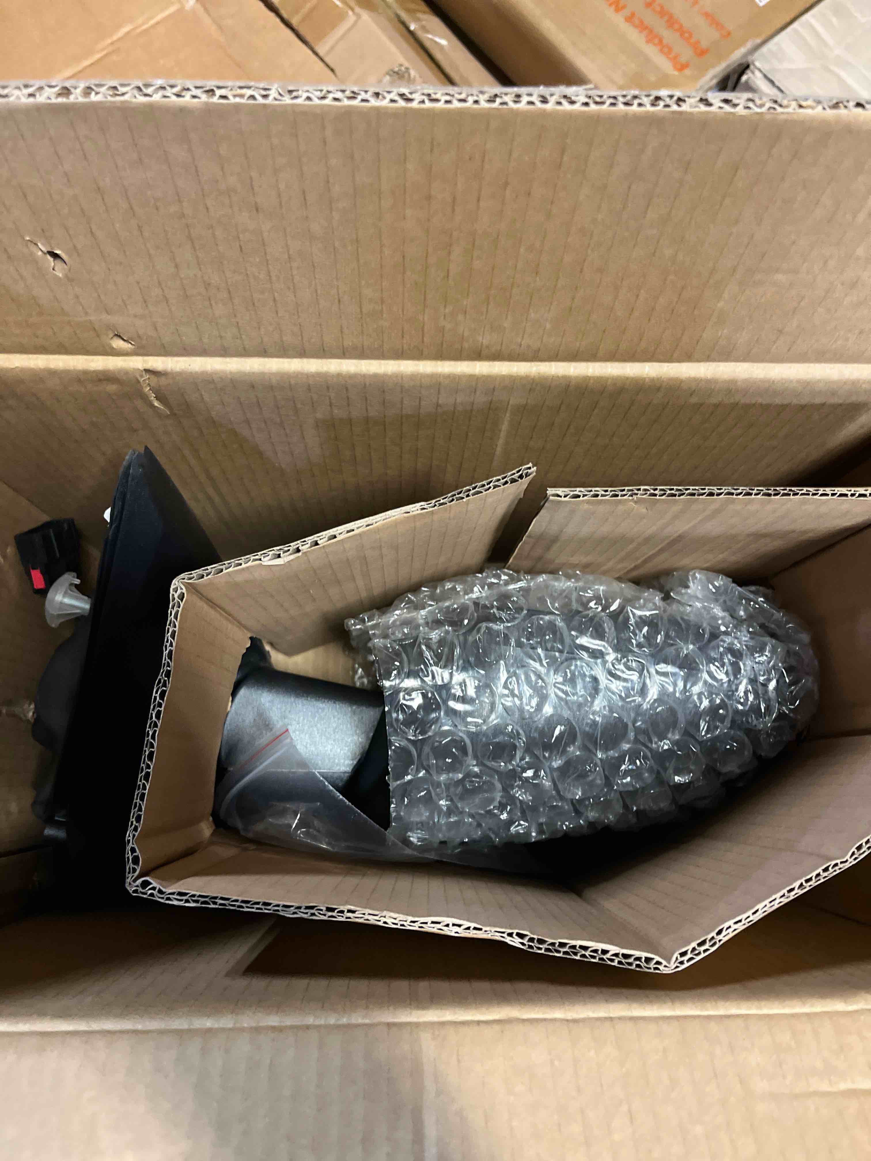 https://s3.amazonaws.com/lotting-images-prod/phillipi/PNK3527967_1756919933171.jpeg