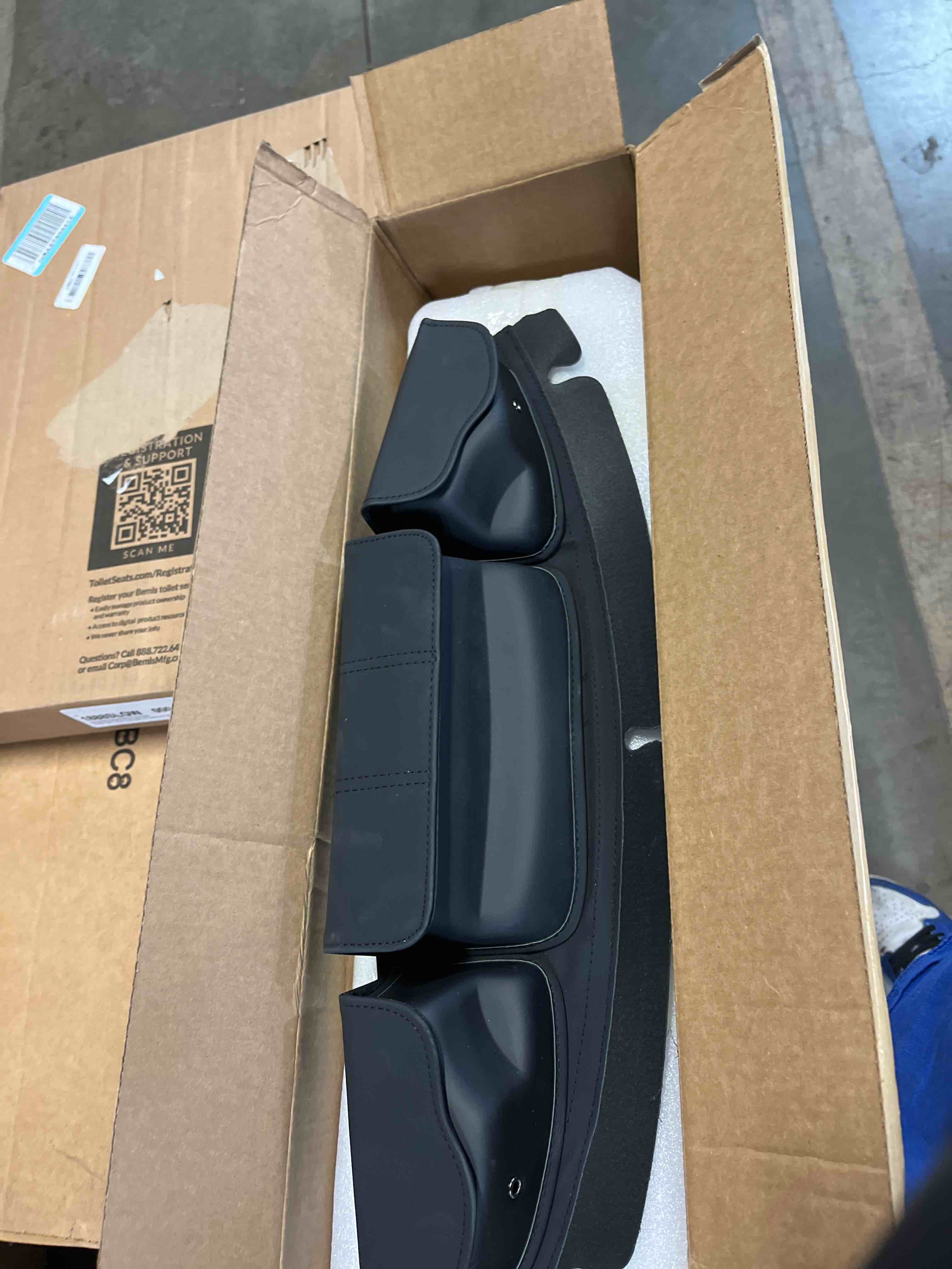 https://s3.amazonaws.com/lotting-images-prod/phillipi/PNK3527979_1756917336445.jpeg