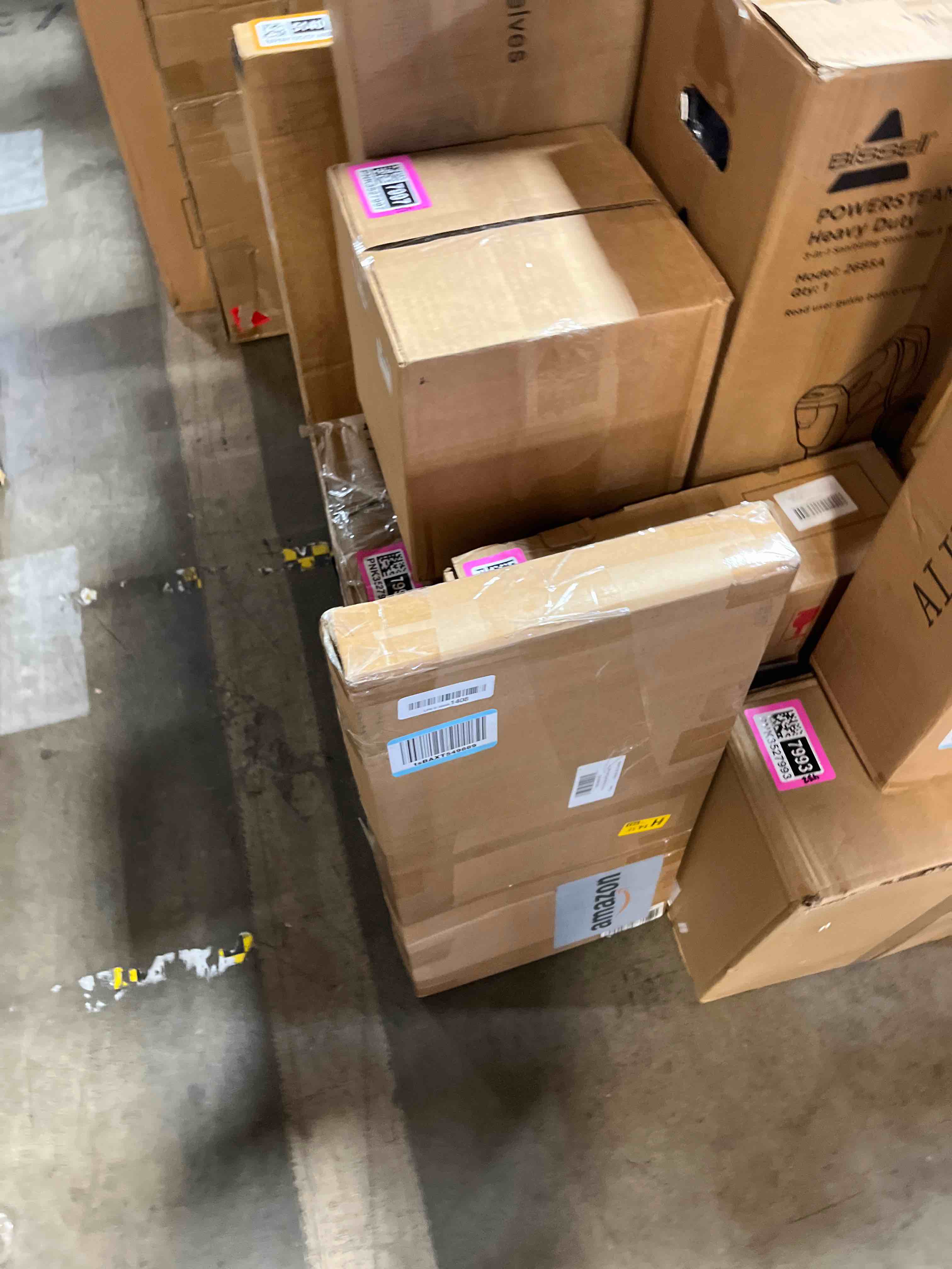 https://s3.amazonaws.com/lotting-images-prod/phillipi/PNK3527991_1756915026146.jpeg
