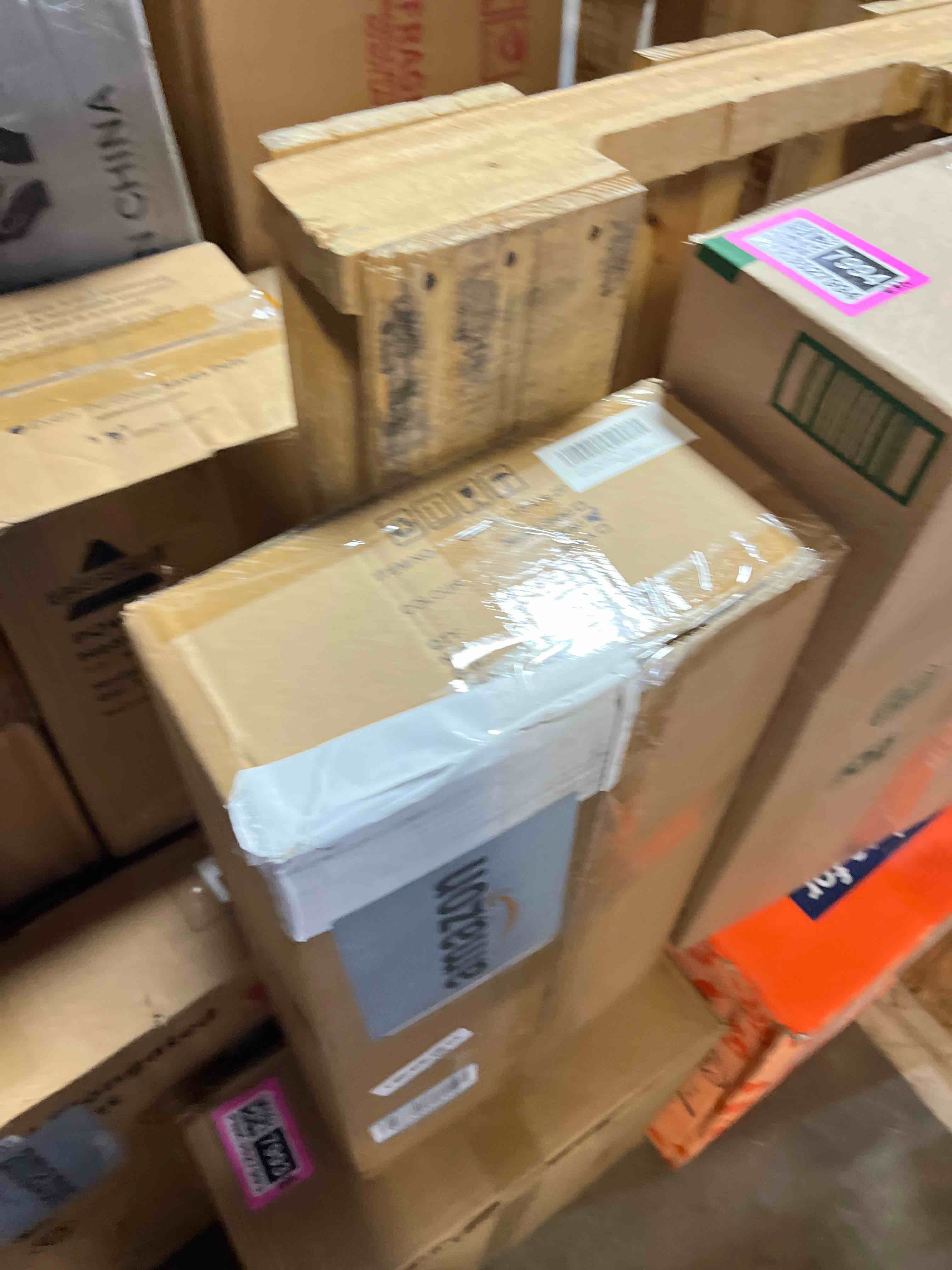 https://s3.amazonaws.com/lotting-images-prod/phillipi/PNK3527992_1756914991290.jpeg