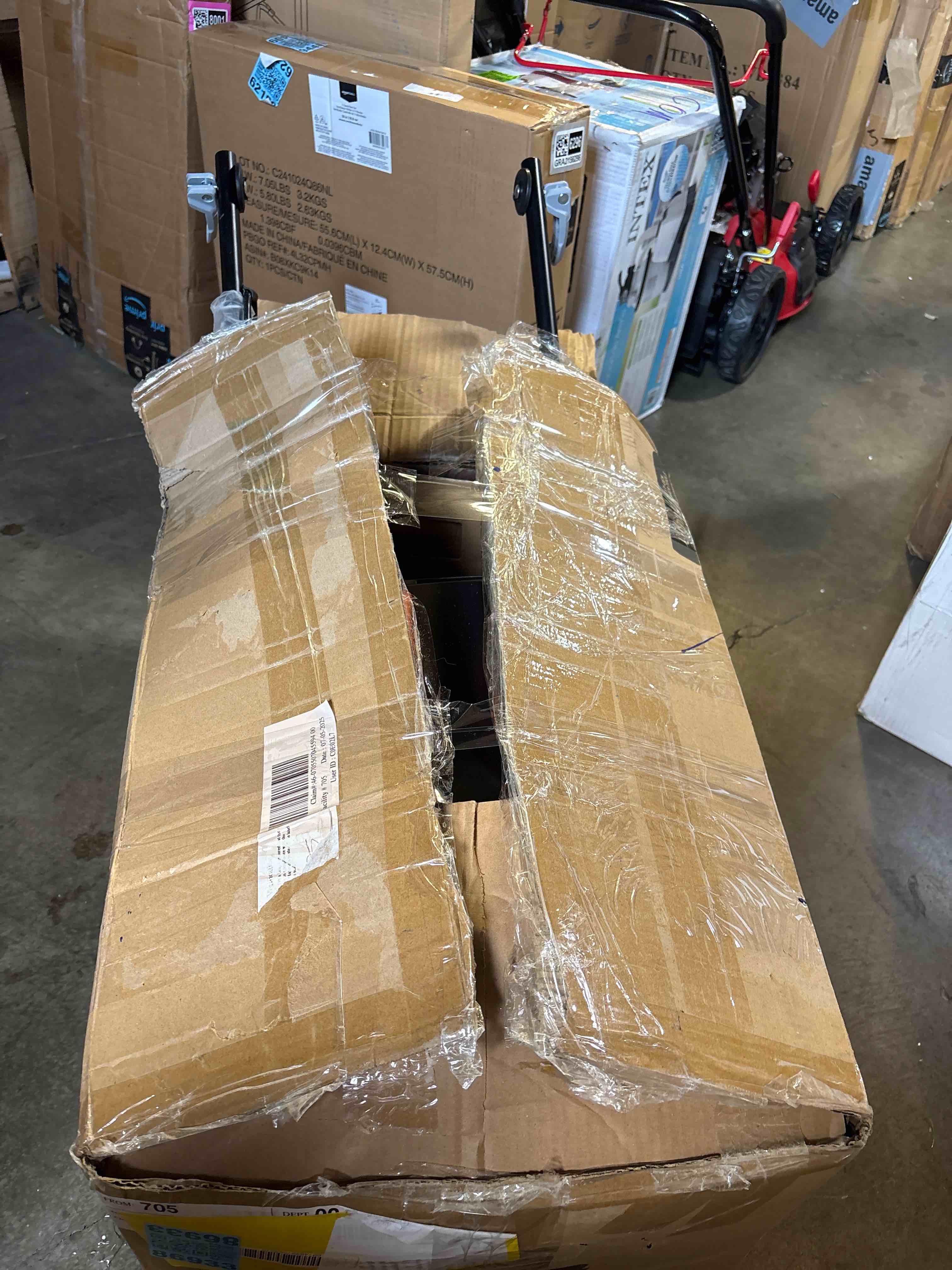 https://s3.amazonaws.com/lotting-images-prod/phillipi/PNK3528002_1757012939085.jpeg
