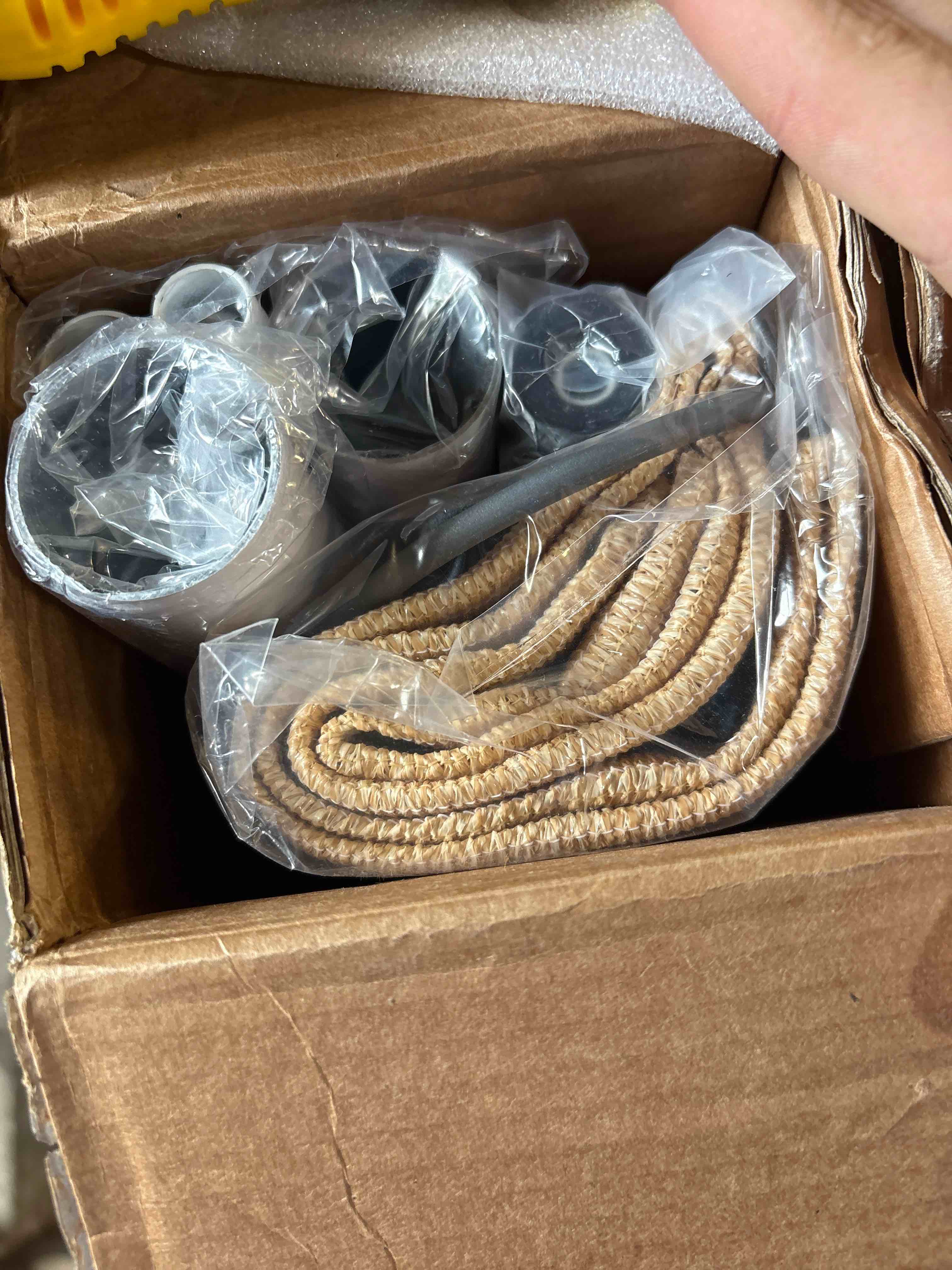 https://s3.amazonaws.com/lotting-images-prod/phillipi/PNK3528010_1757016503927.jpeg